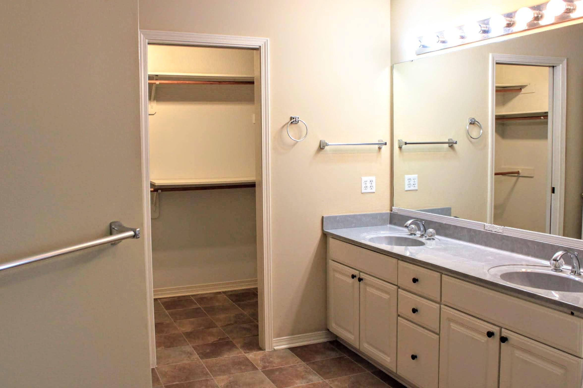 SHALIMAR POINTE PH 1 - Residential