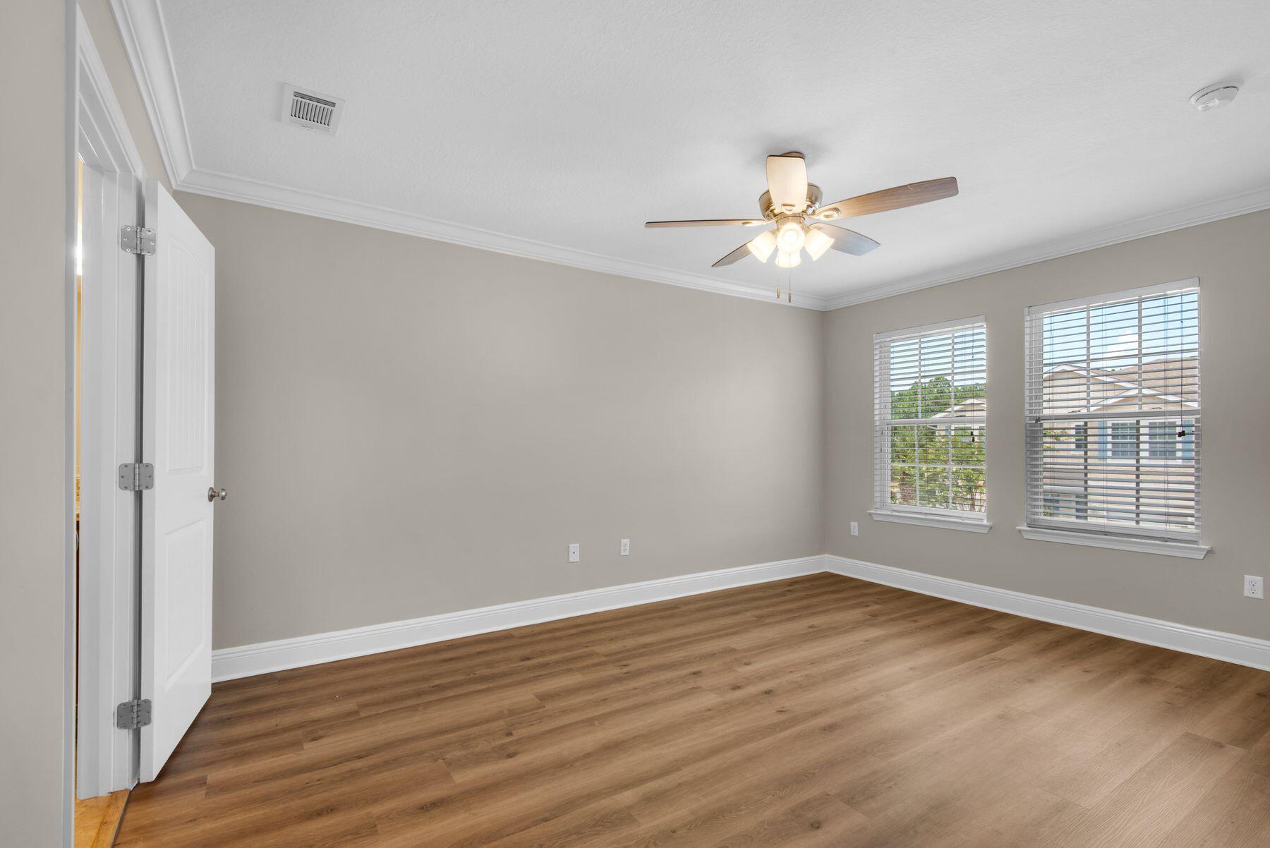 WATER OAKS T/H - Residential