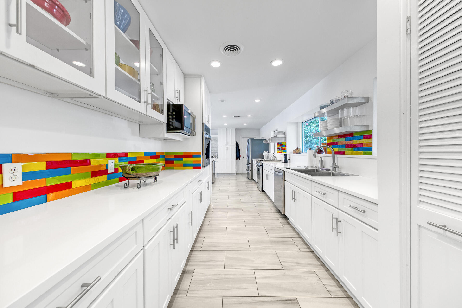 COLONY ESTATES - Residential