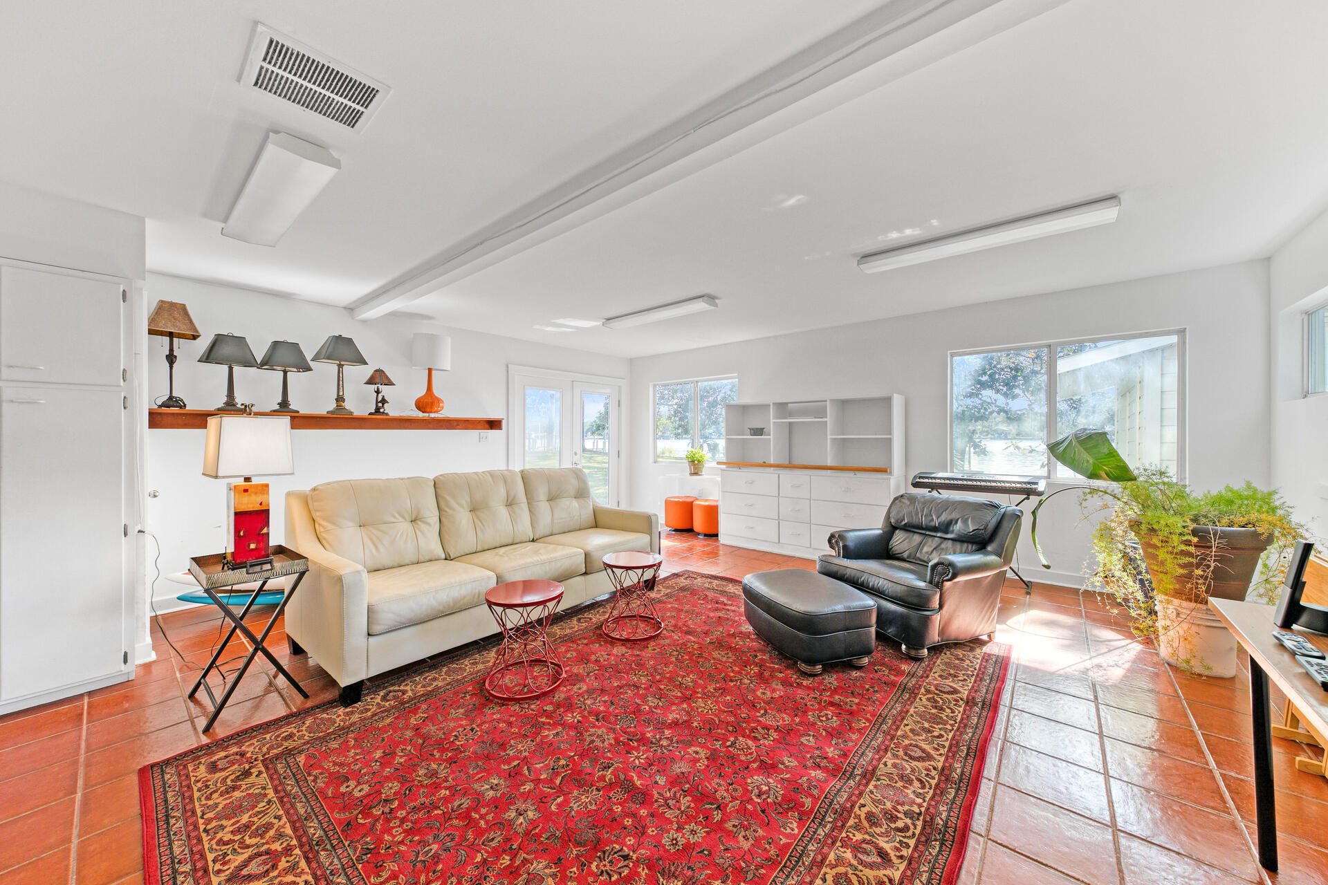 COLONY ESTATES - Residential