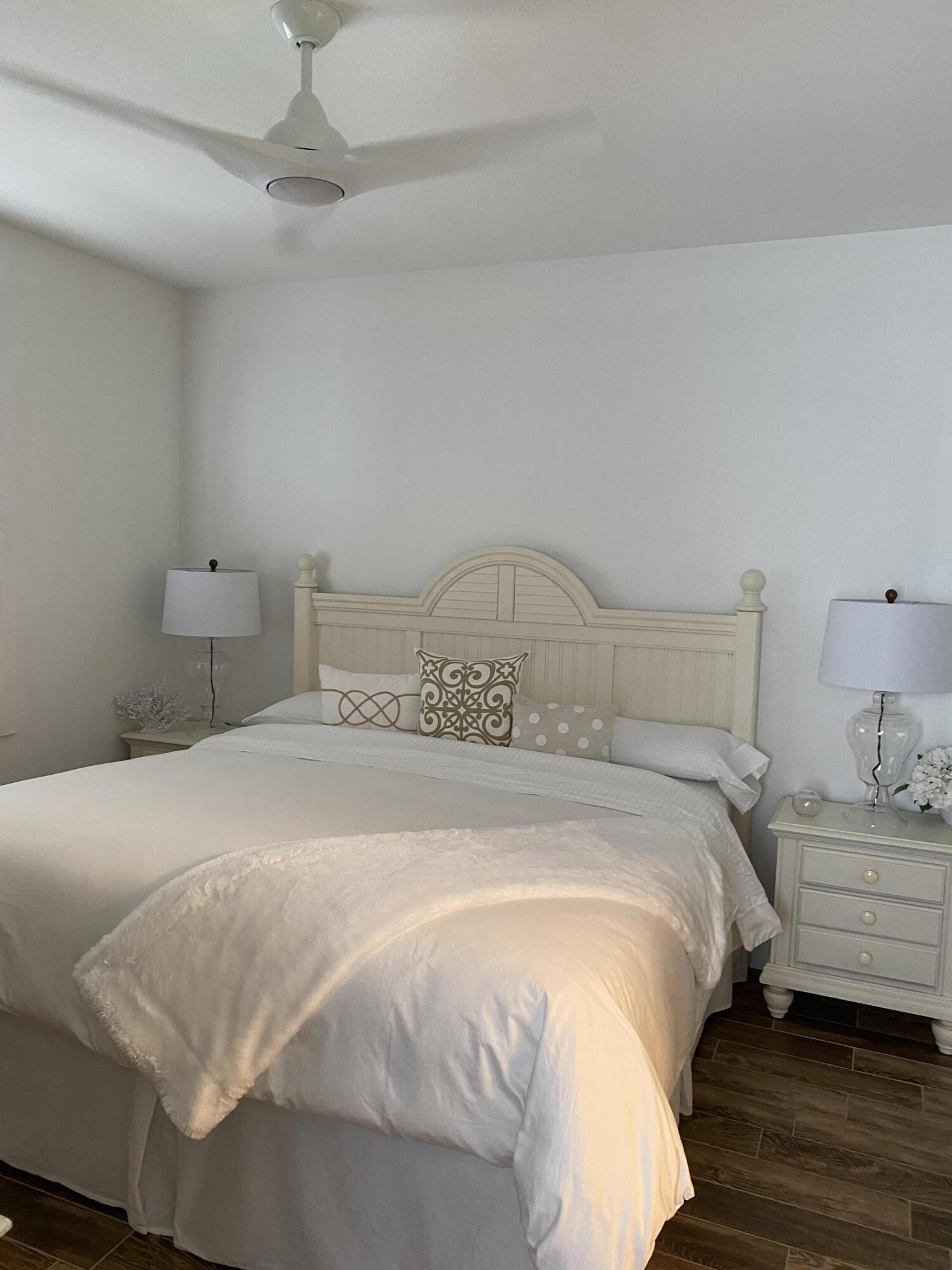 PALMS AT SEAGROVE CONDO UNIT C - Residential