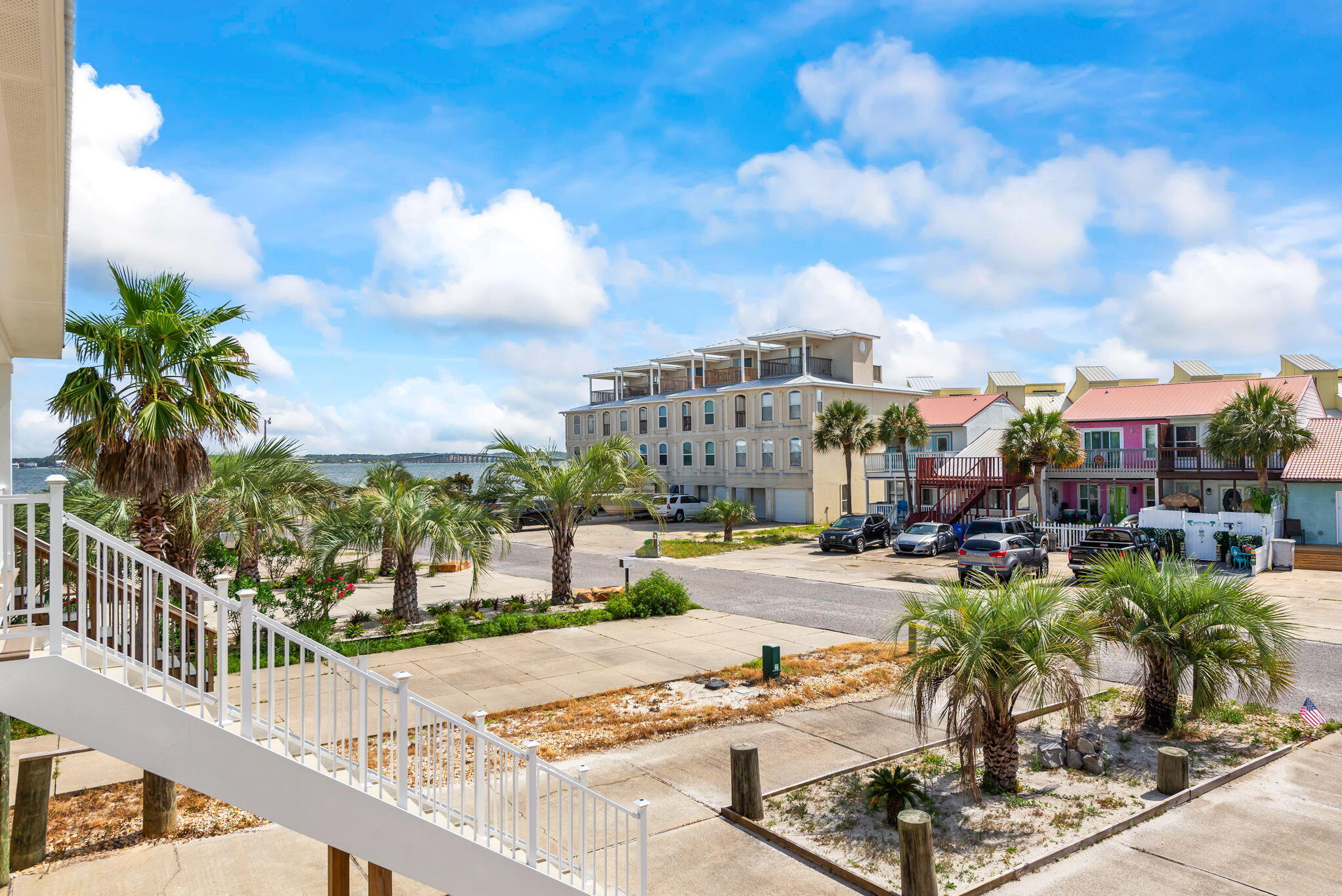 BAHIA BADAR - Residential