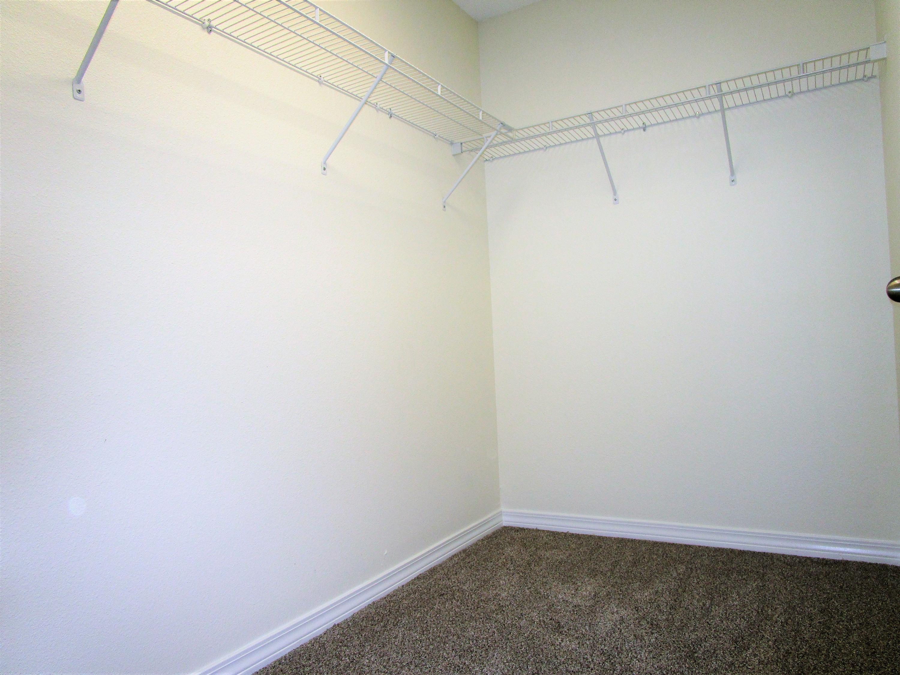 SHADOW LAKES - Residential