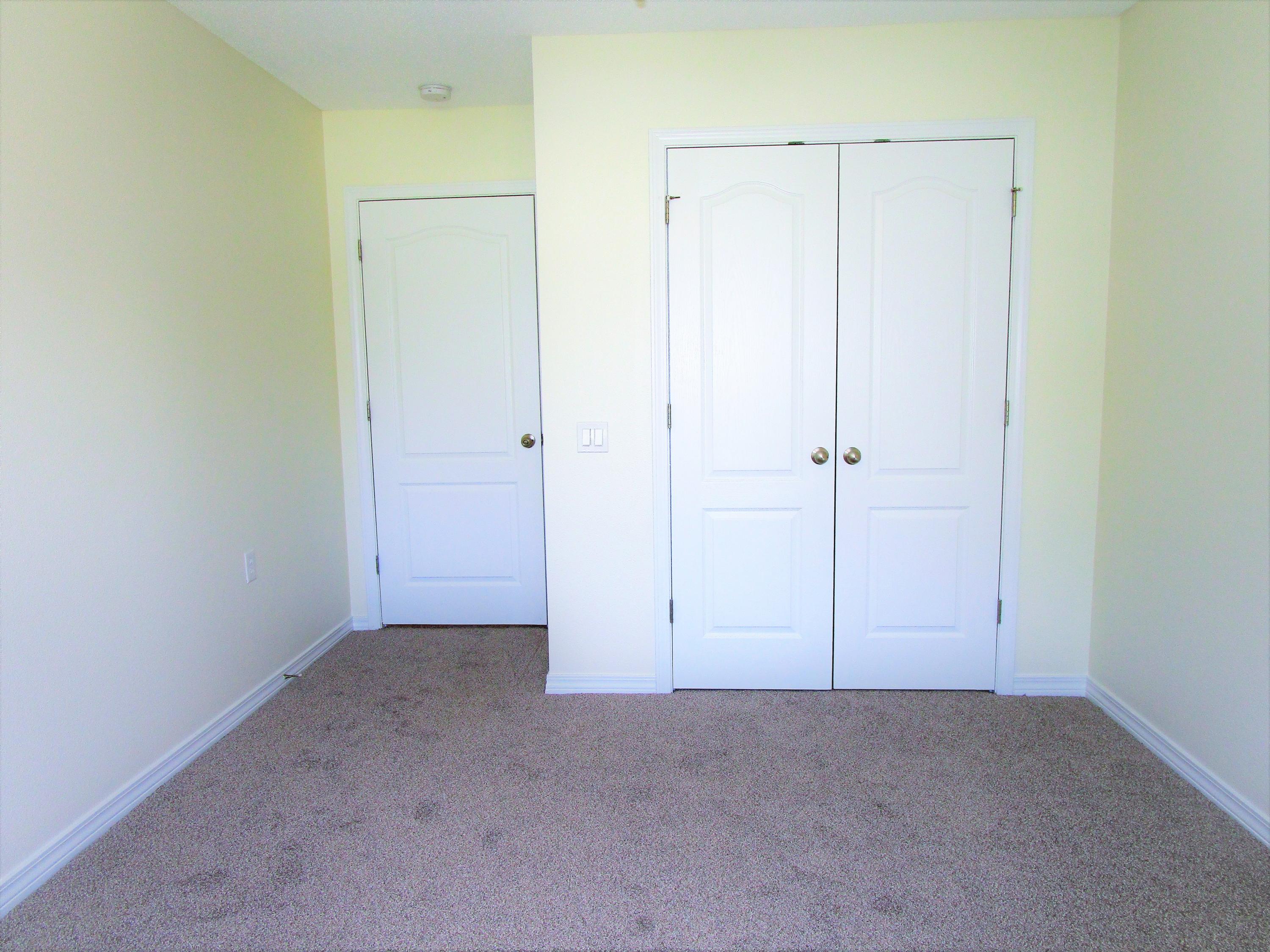 SHADOW LAKES - Residential