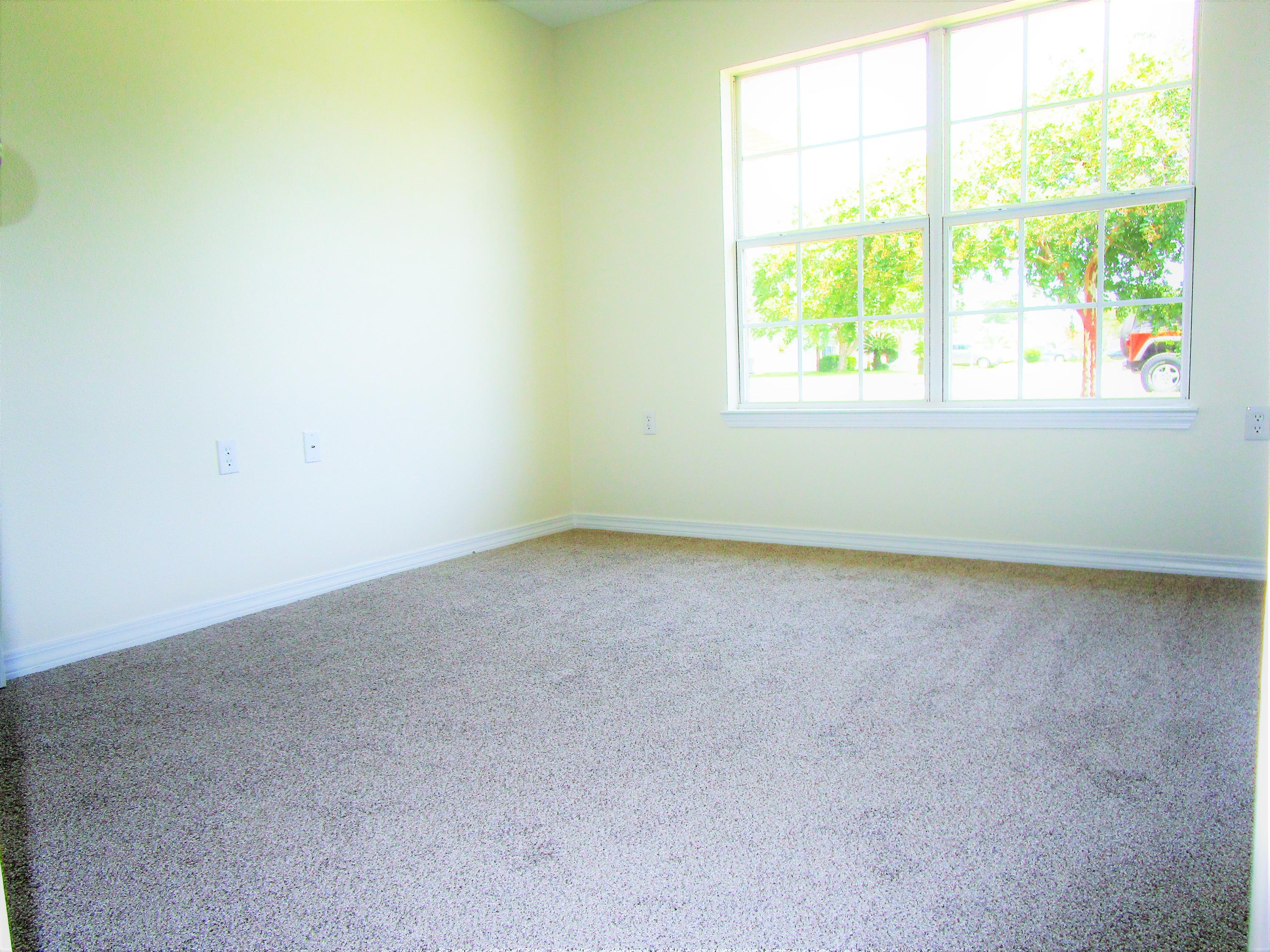 SHADOW LAKES - Residential