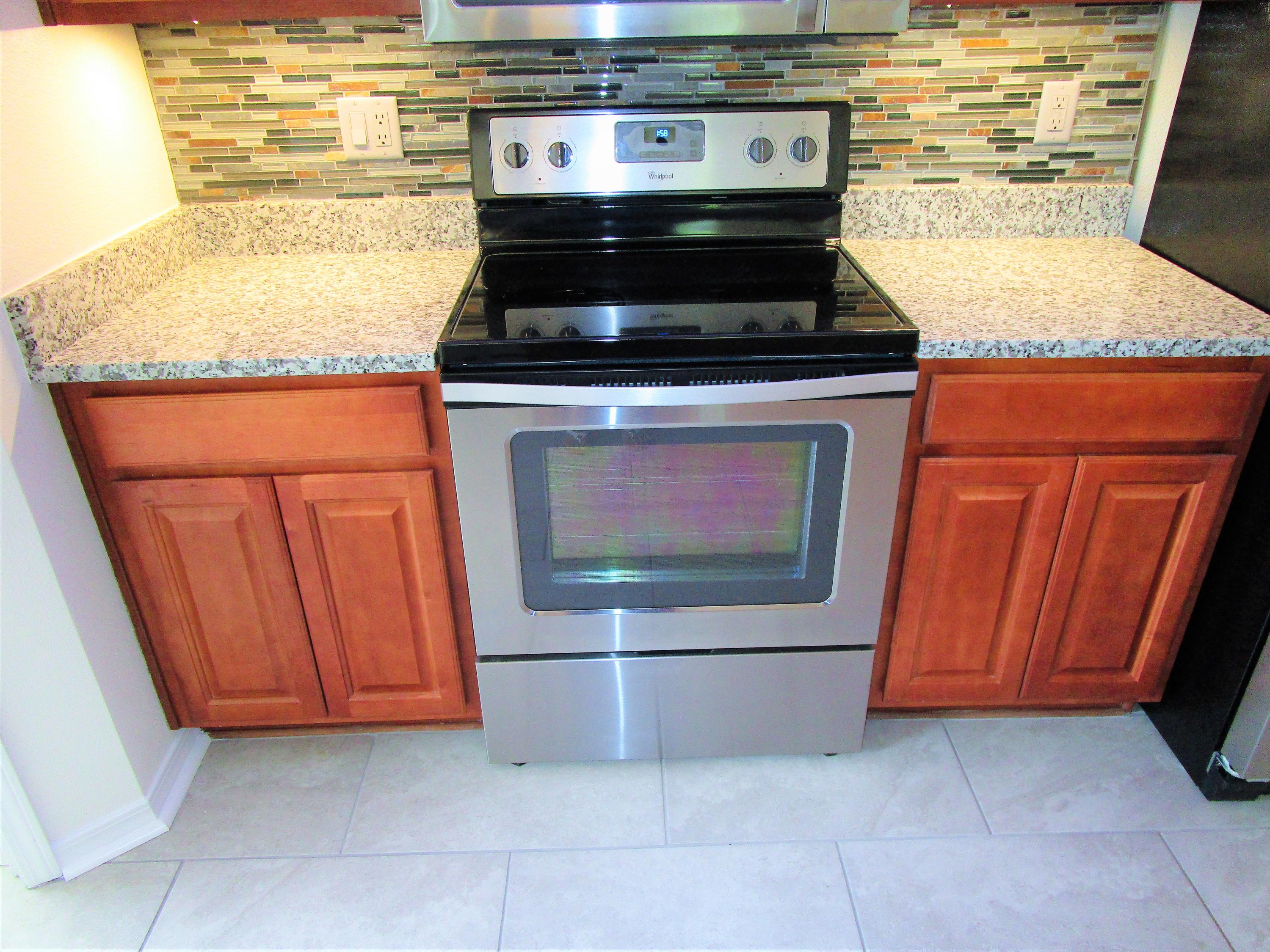 SHADOW LAKES - Residential