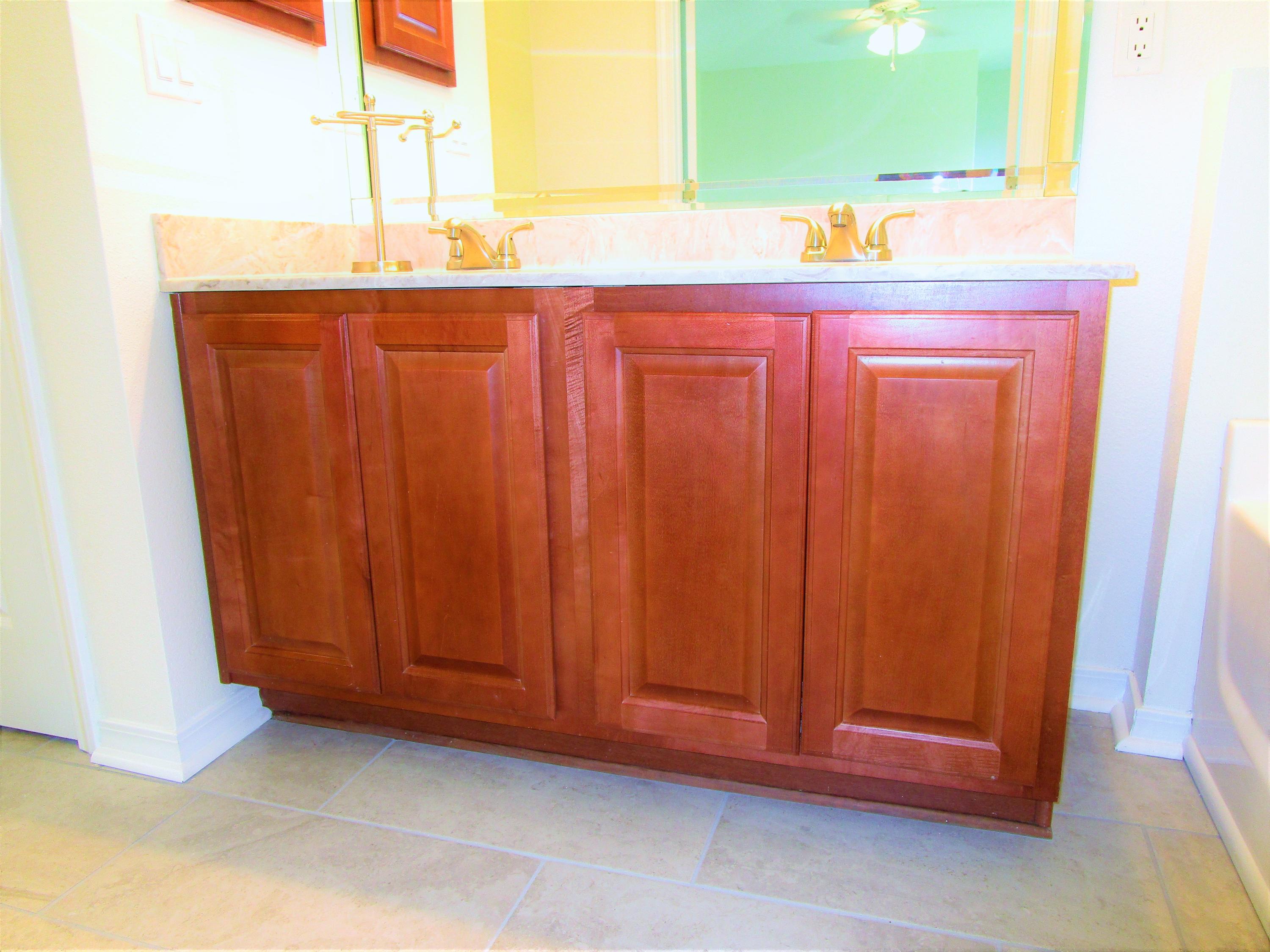 SHADOW LAKES - Residential