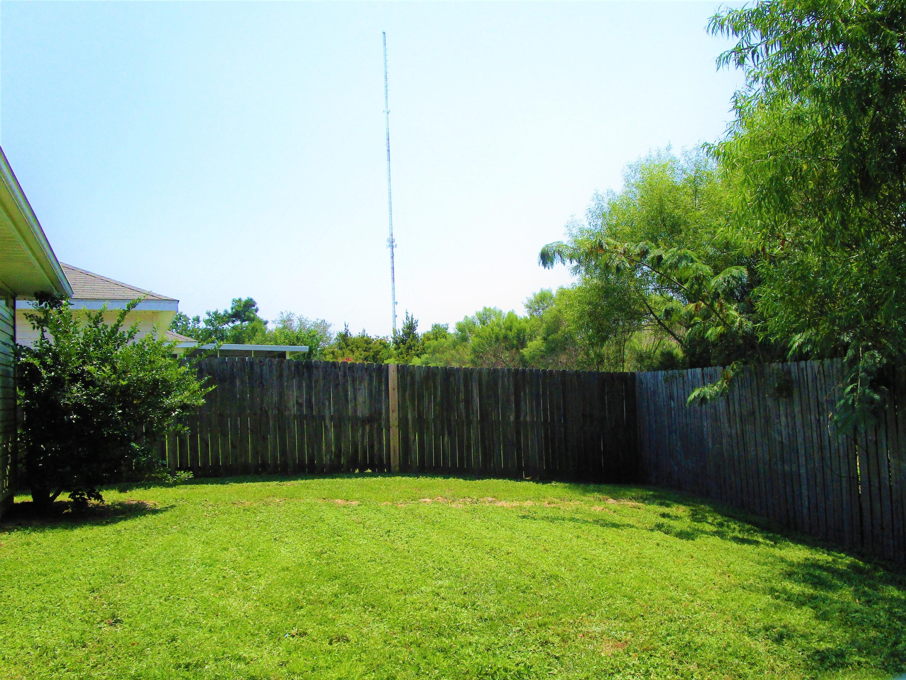 SHADOW LAKES - Residential