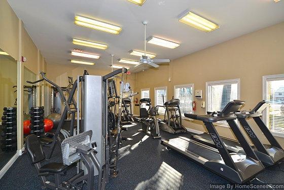 SHORELINE TOWERS 3 - Residential