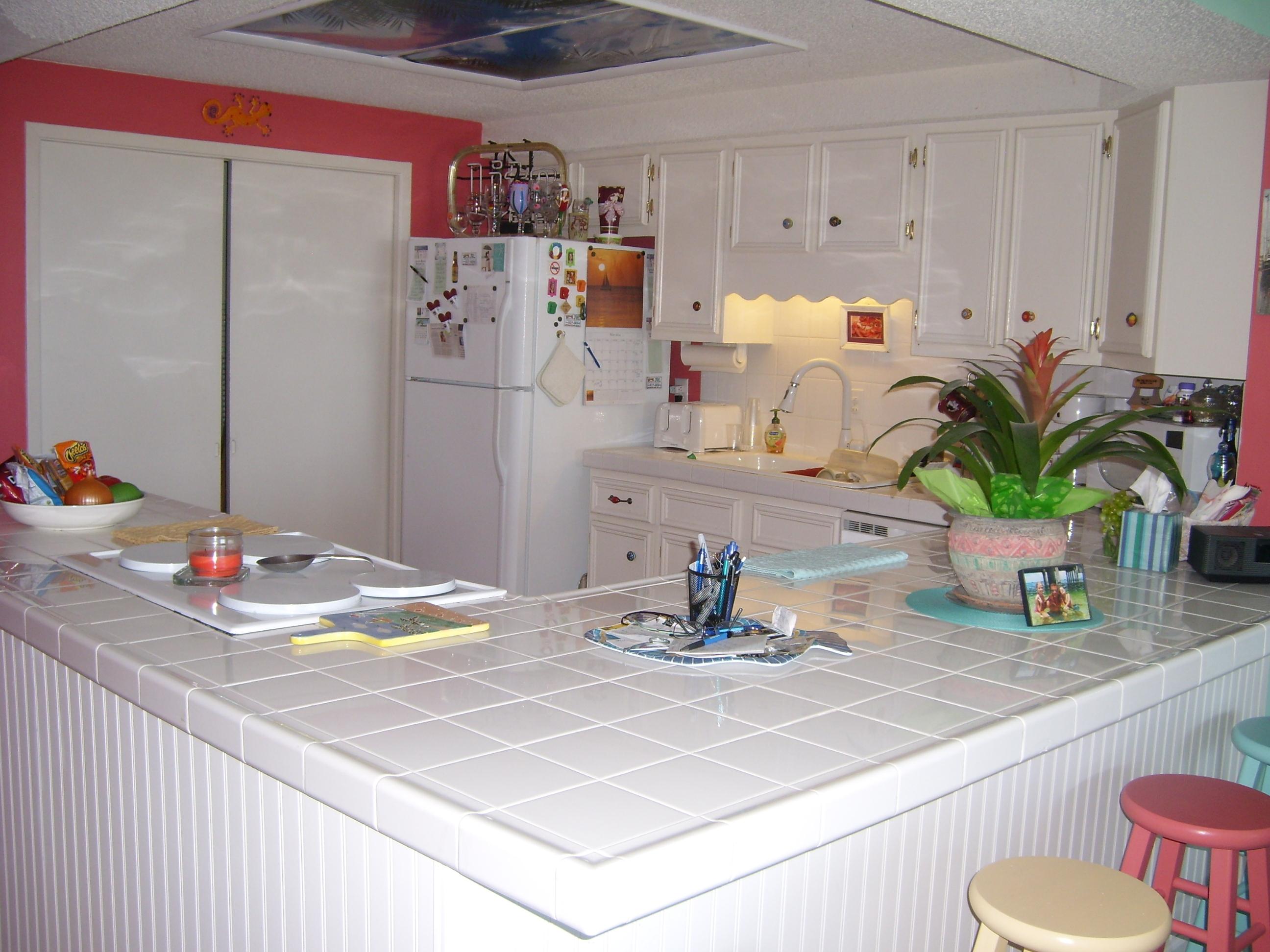 SHORELINE TOWERS 3 - Residential