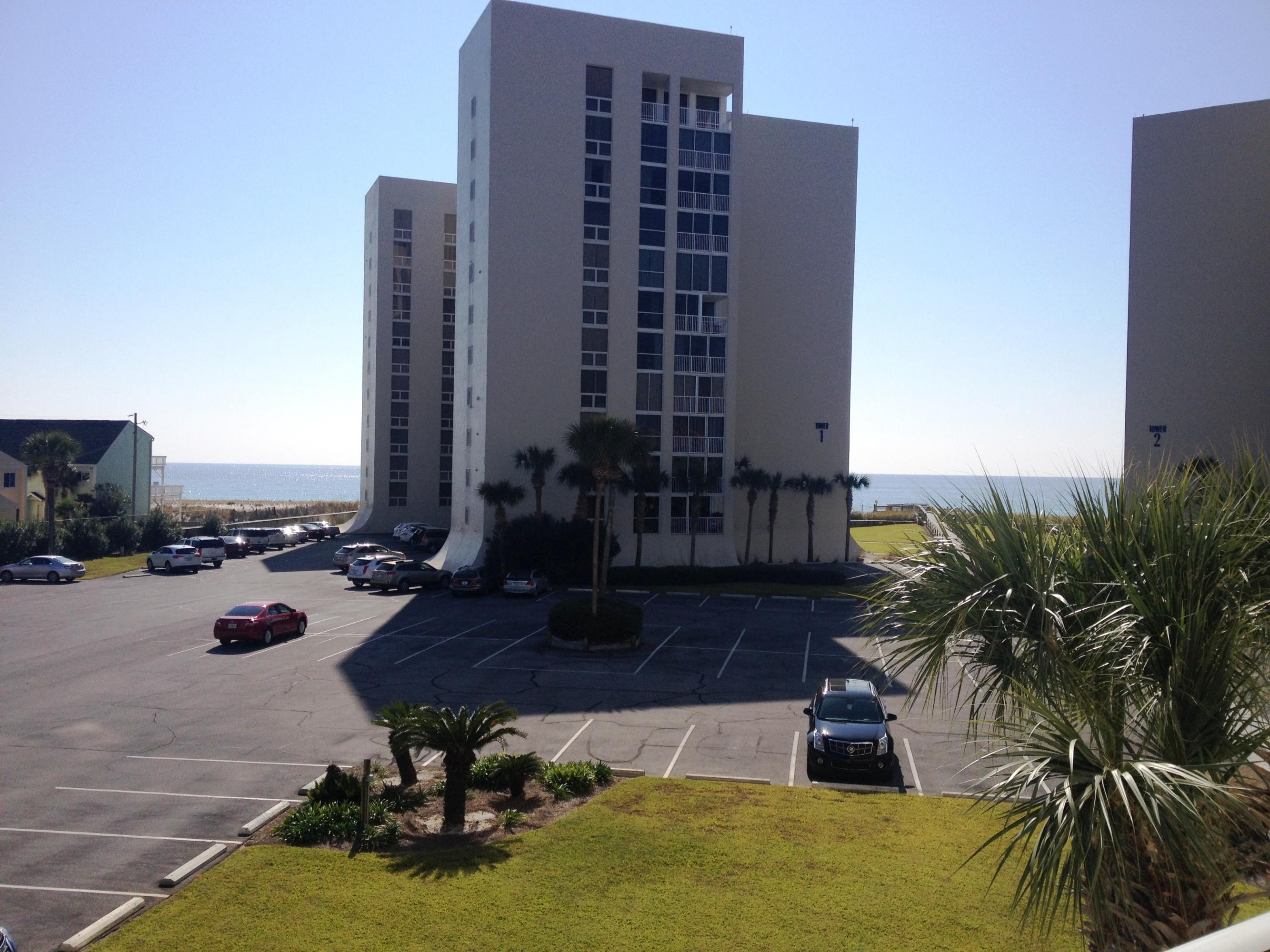 SHORELINE TOWERS 3 - Residential