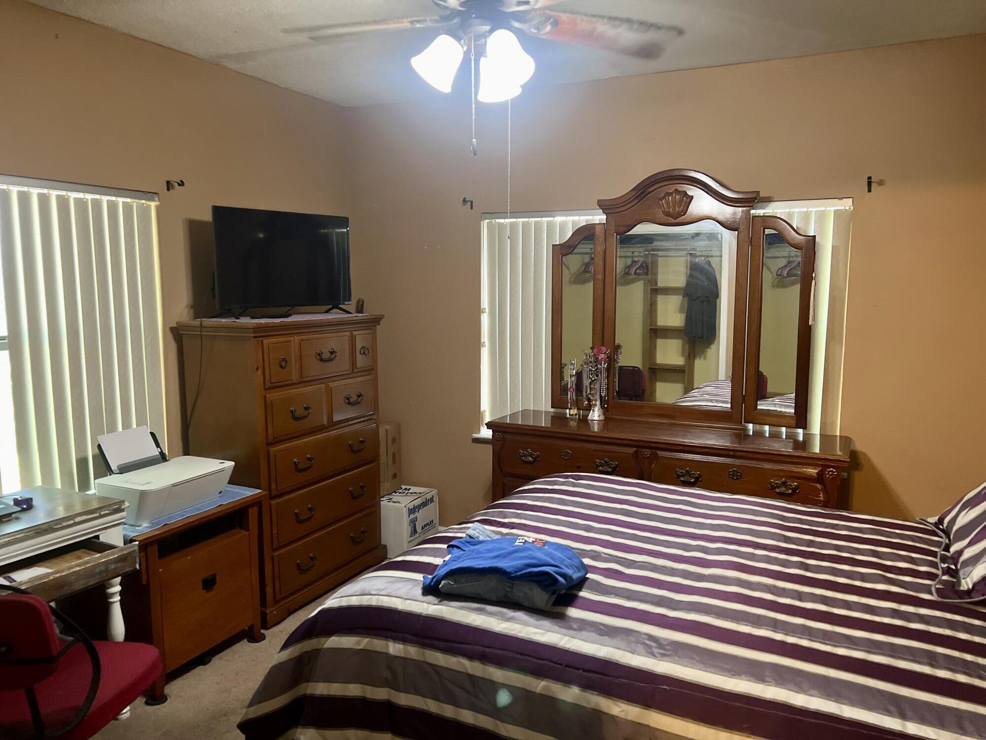 BRADYS S/D - Residential