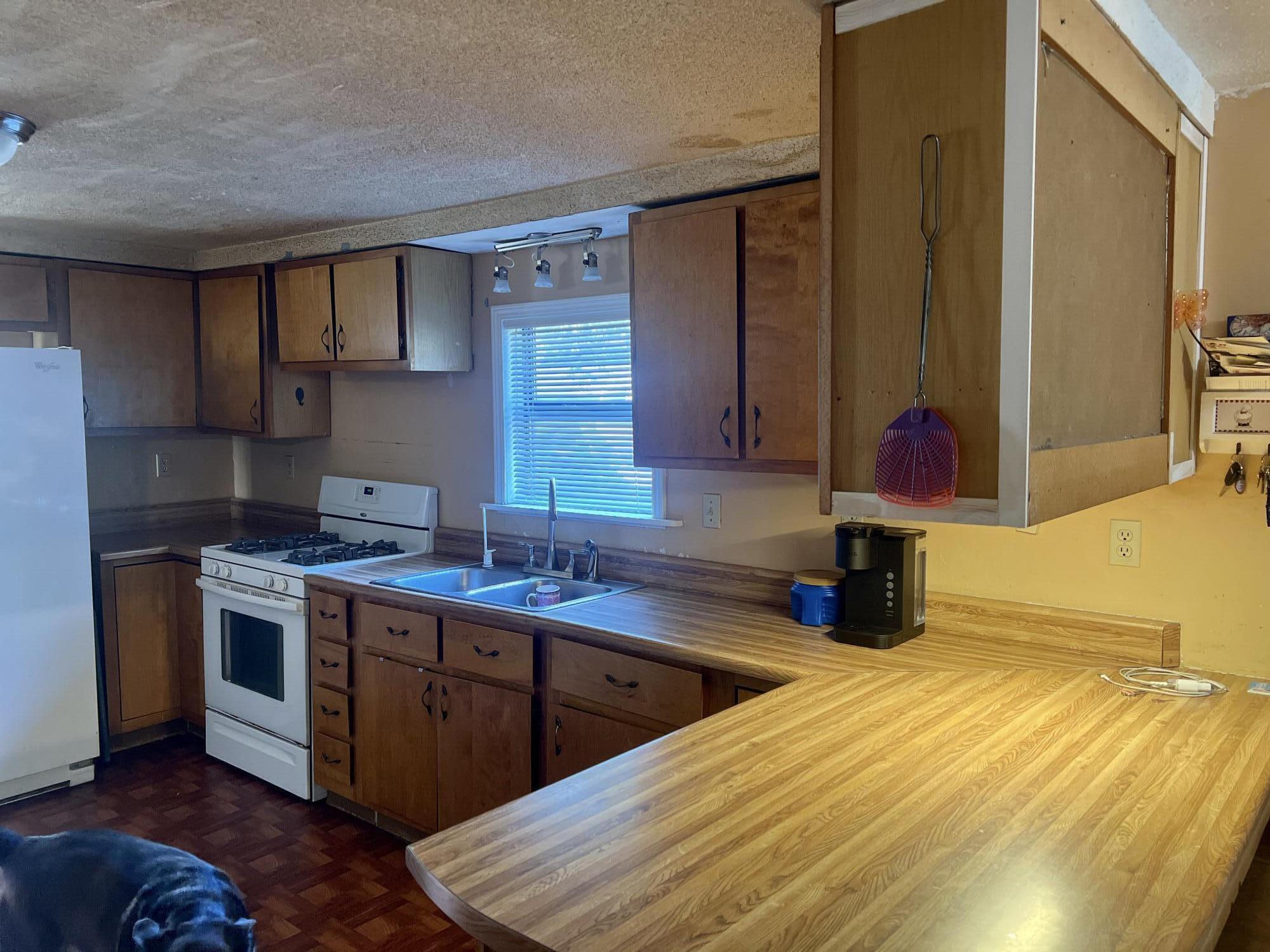 BRADYS S/D - Residential