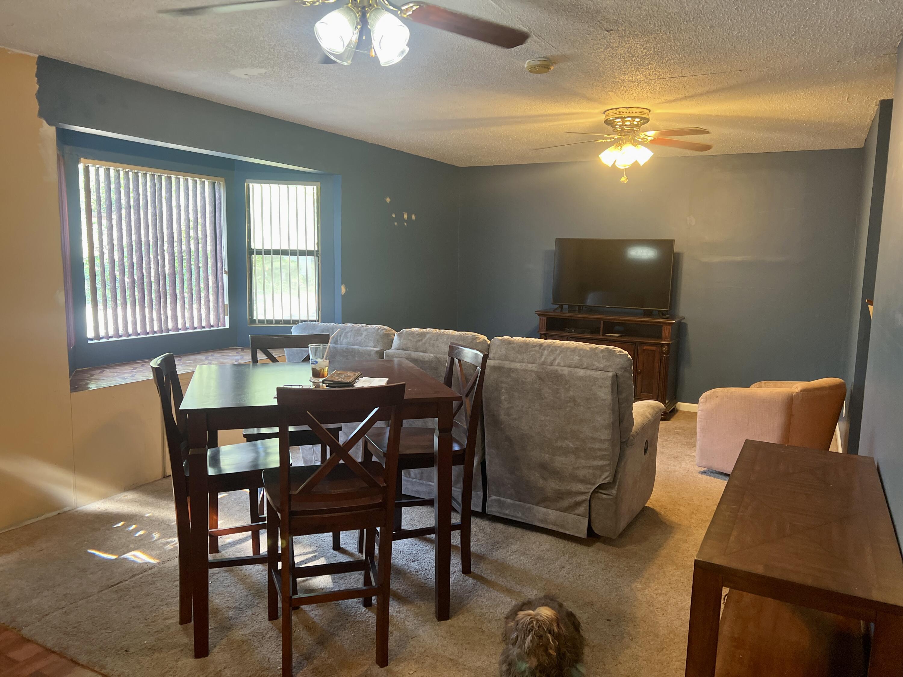 BRADYS S/D - Residential