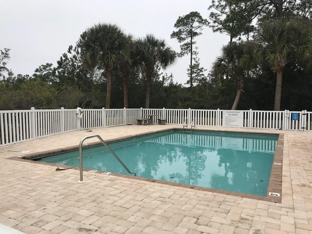 SOUND HAMMOCK - Land