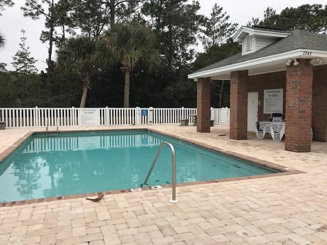 SOUND HAMMOCK - Land