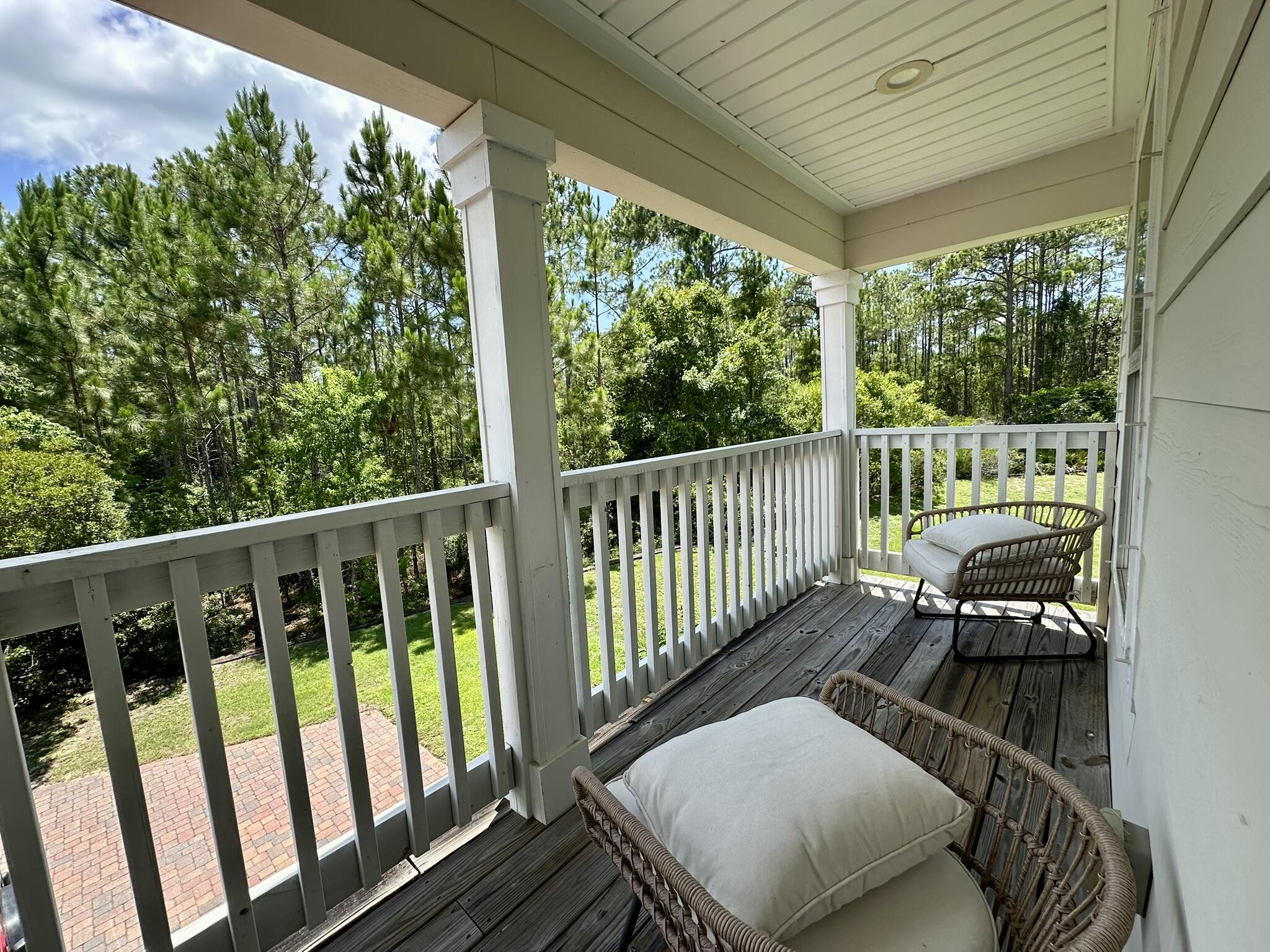 TRANQUILITY BY THE BAY - Residential