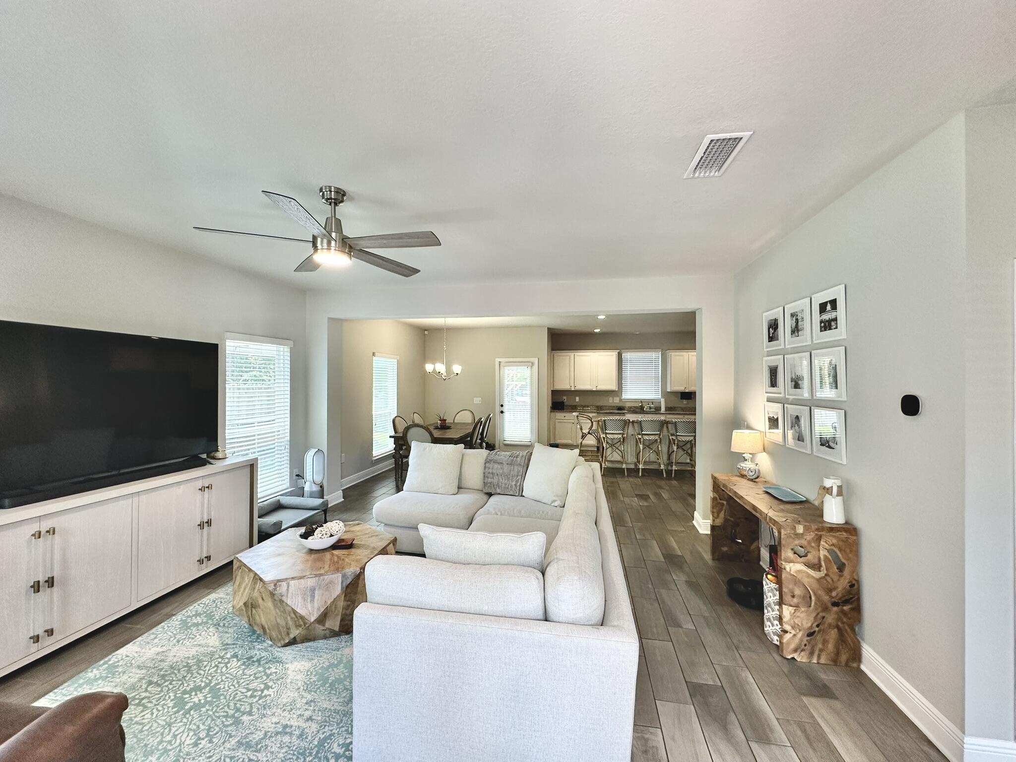 TRANQUILITY BY THE BAY - Residential