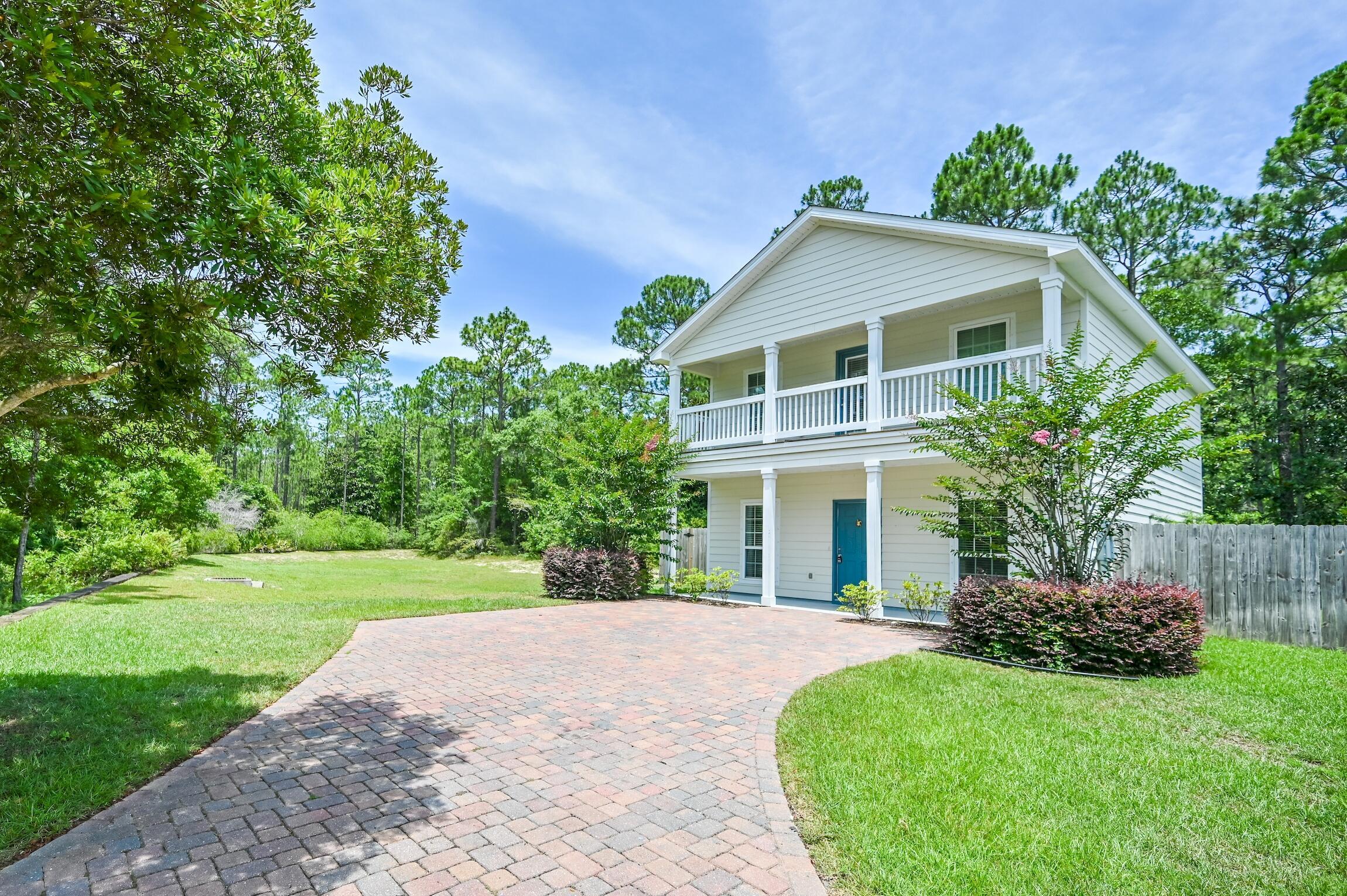 TRANQUILITY BY THE BAY - Residential