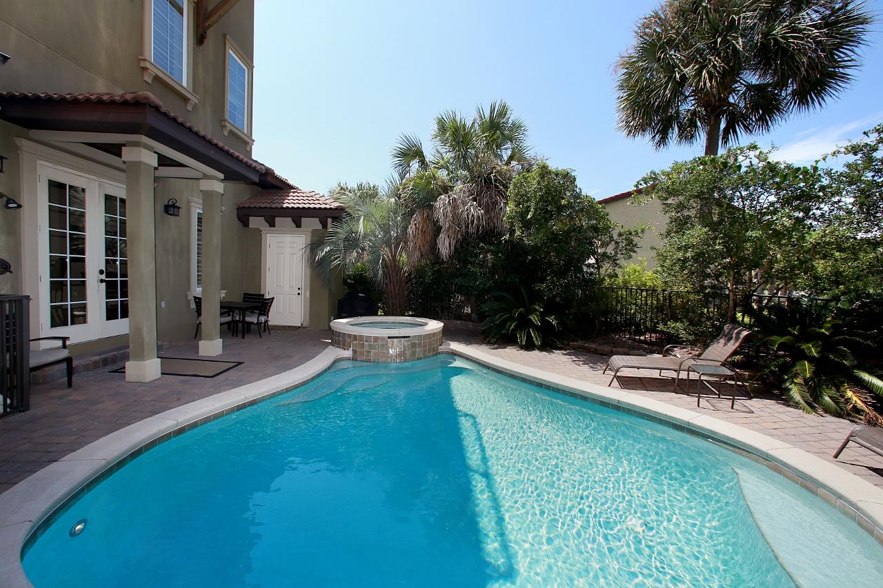 Palmeira Villas - Residential