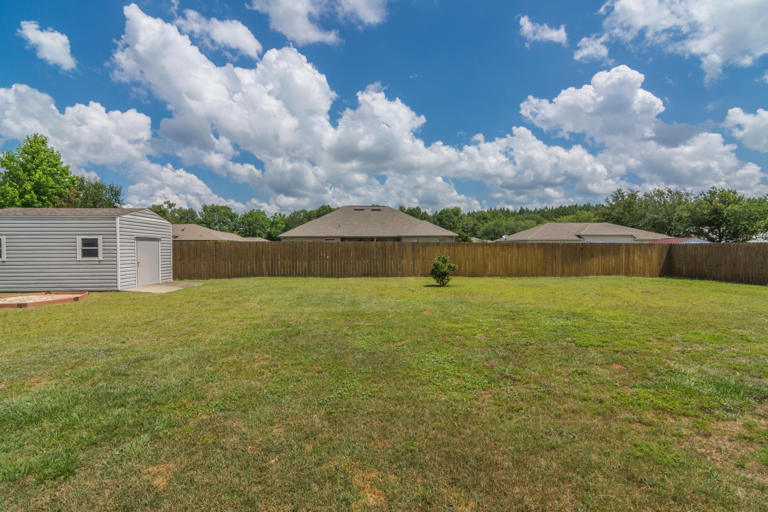 FOUR WINDS S/D - Residential