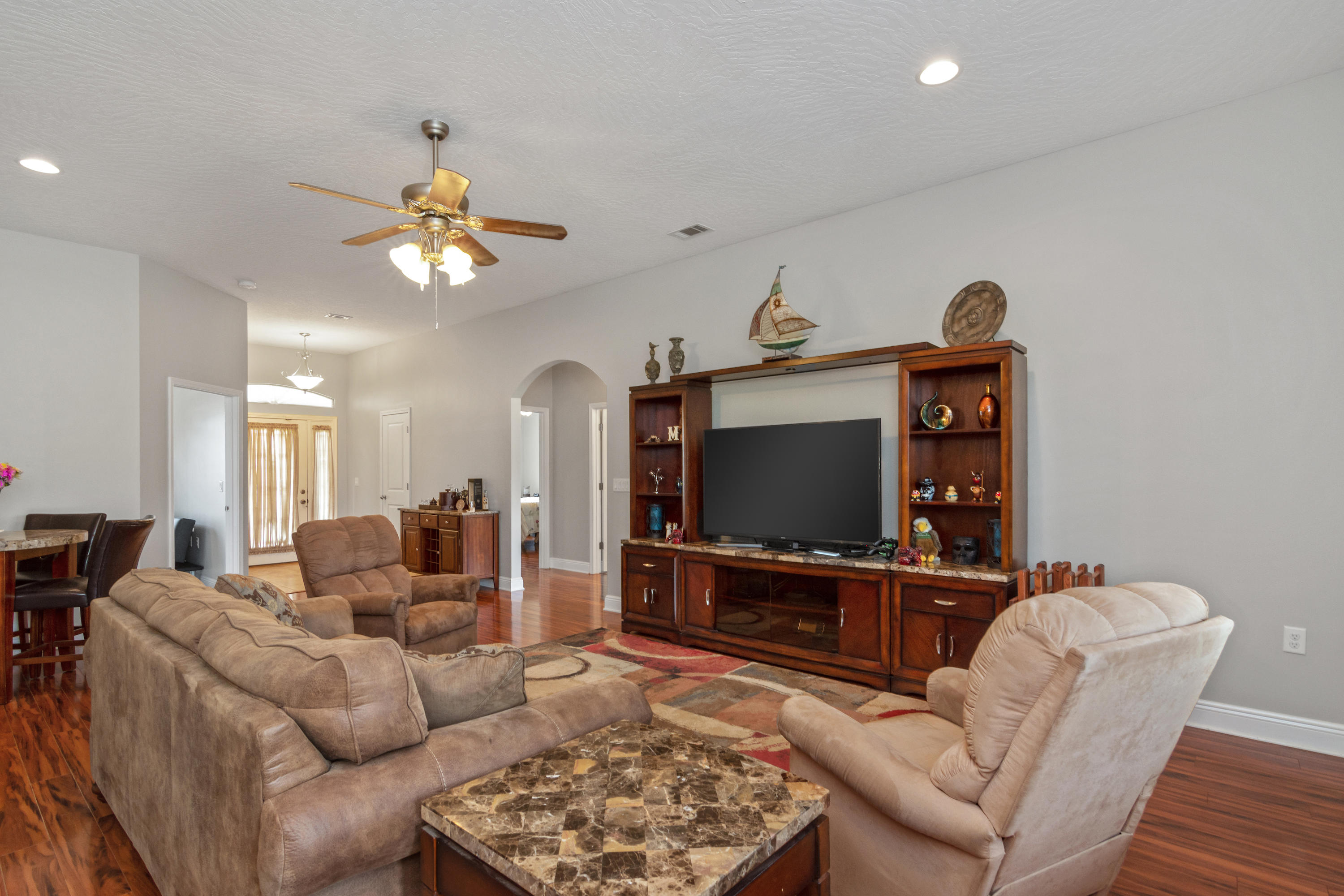 FOUR WINDS S/D - Residential