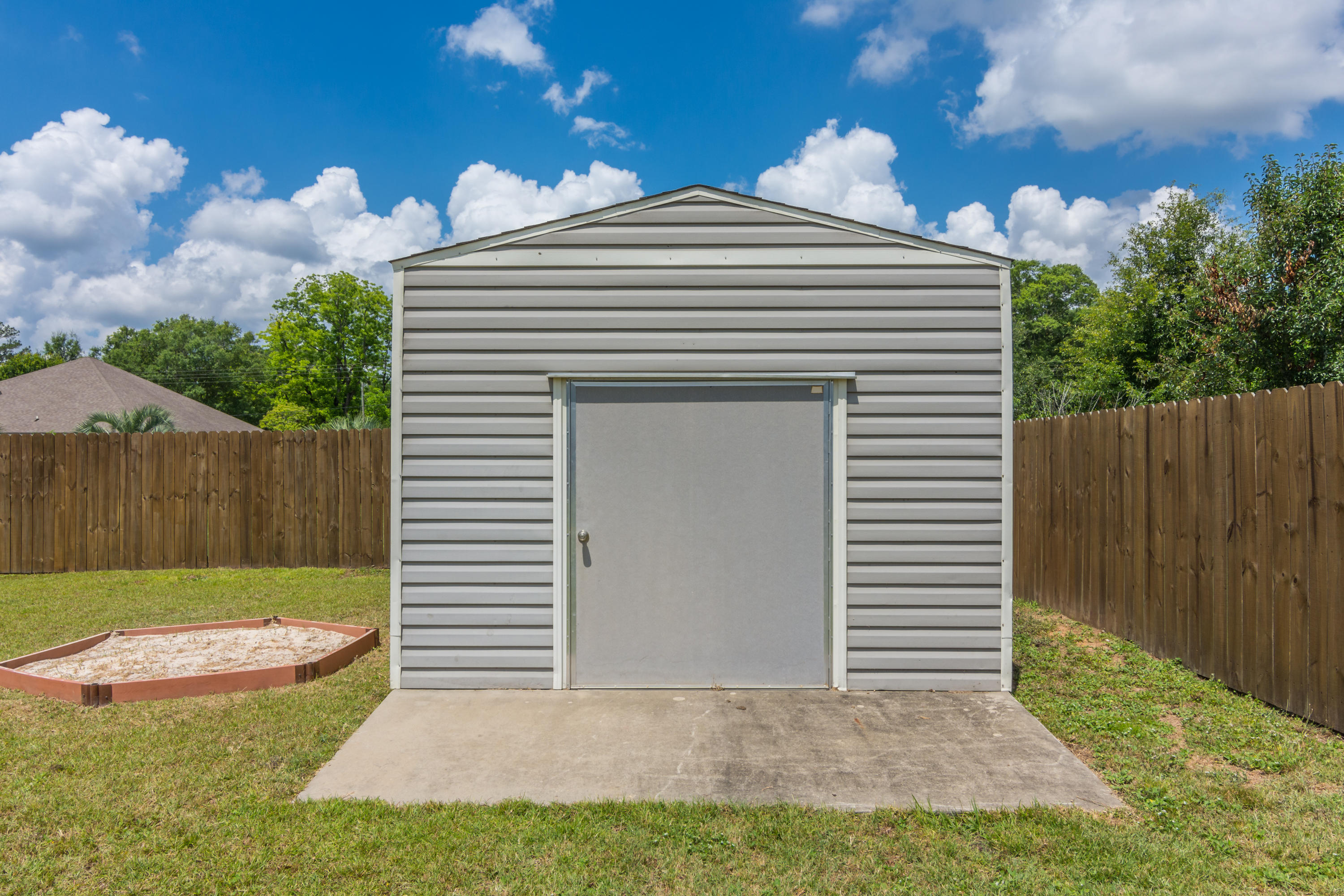 FOUR WINDS S/D - Residential