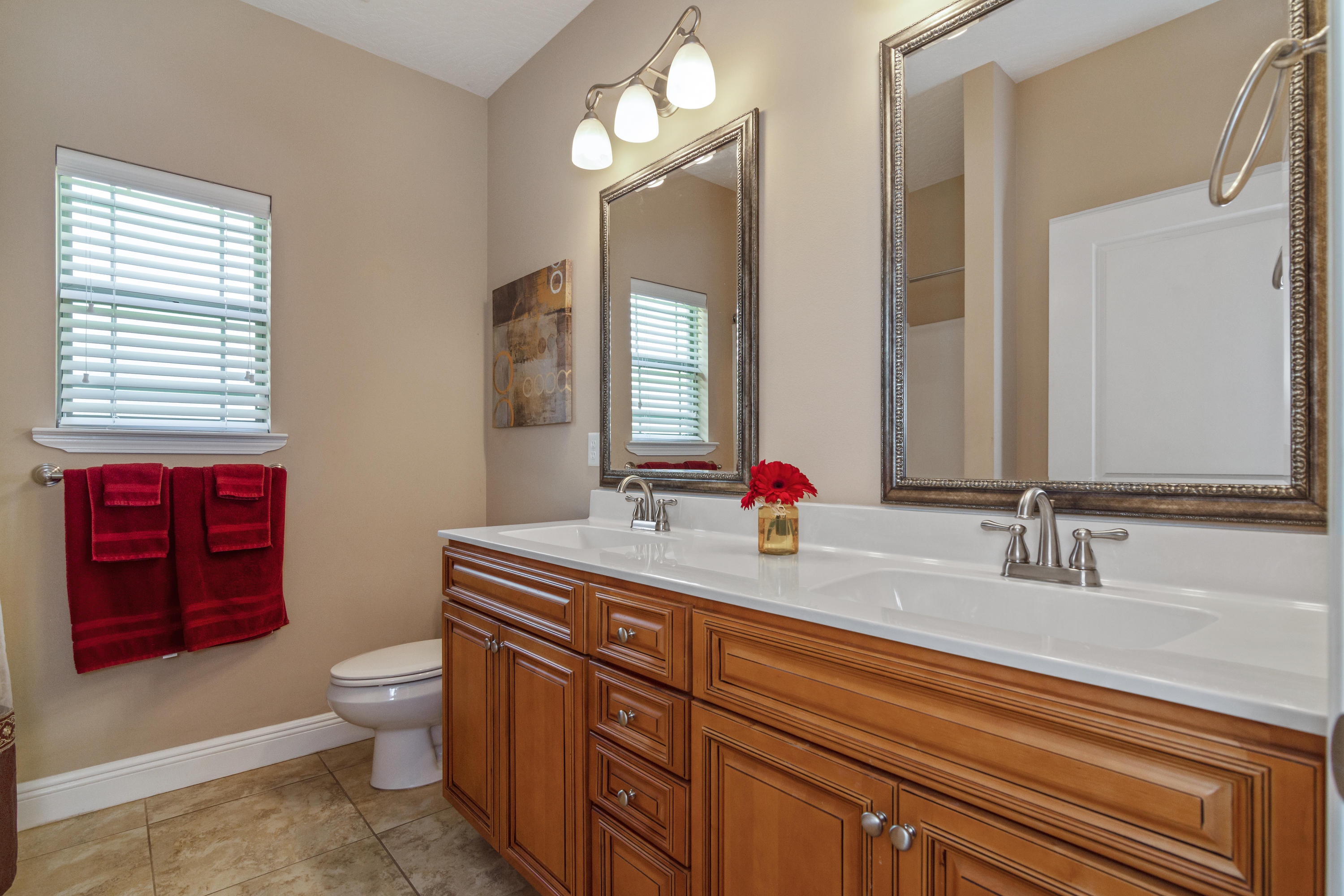 FOUR WINDS S/D - Residential