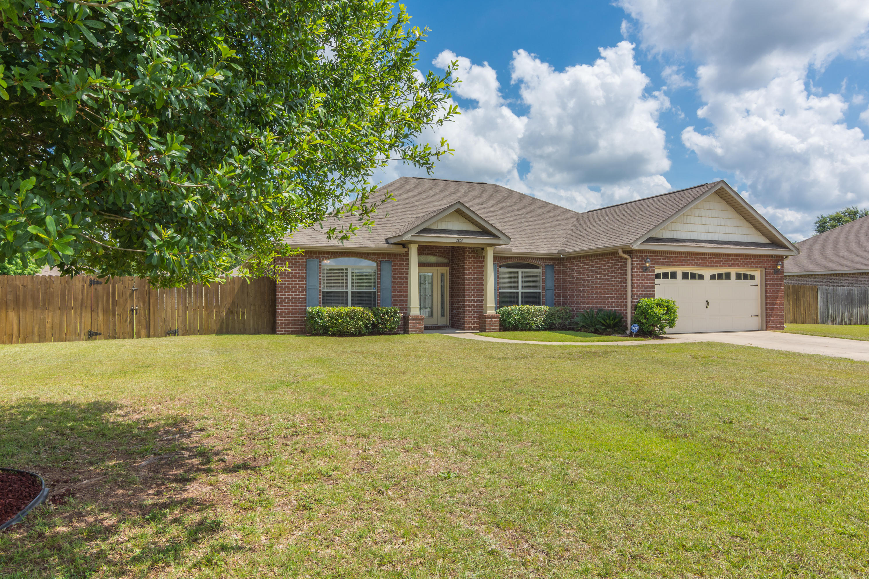 FOUR WINDS S/D - Residential