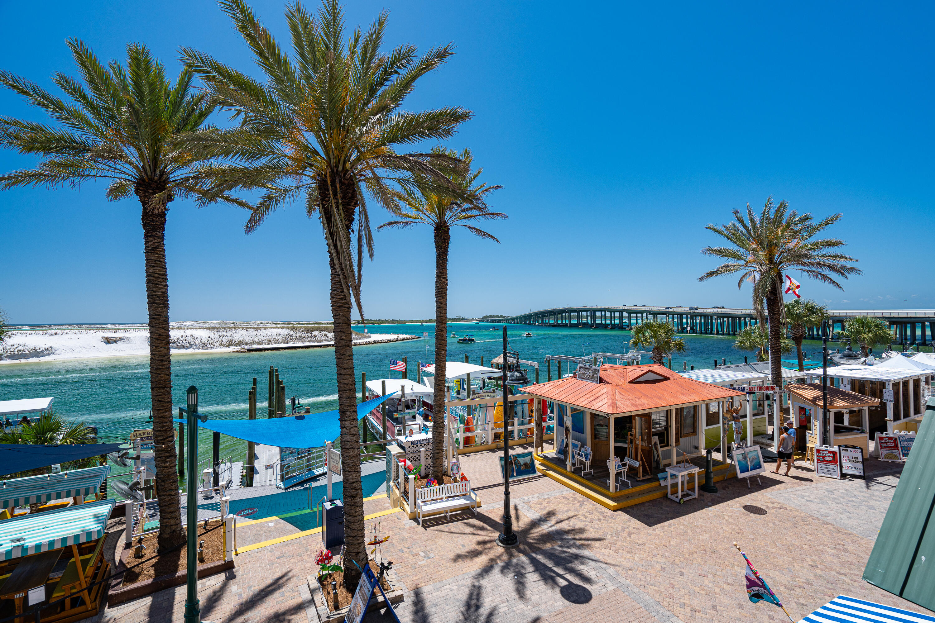EMERALD GRANDE - Residential