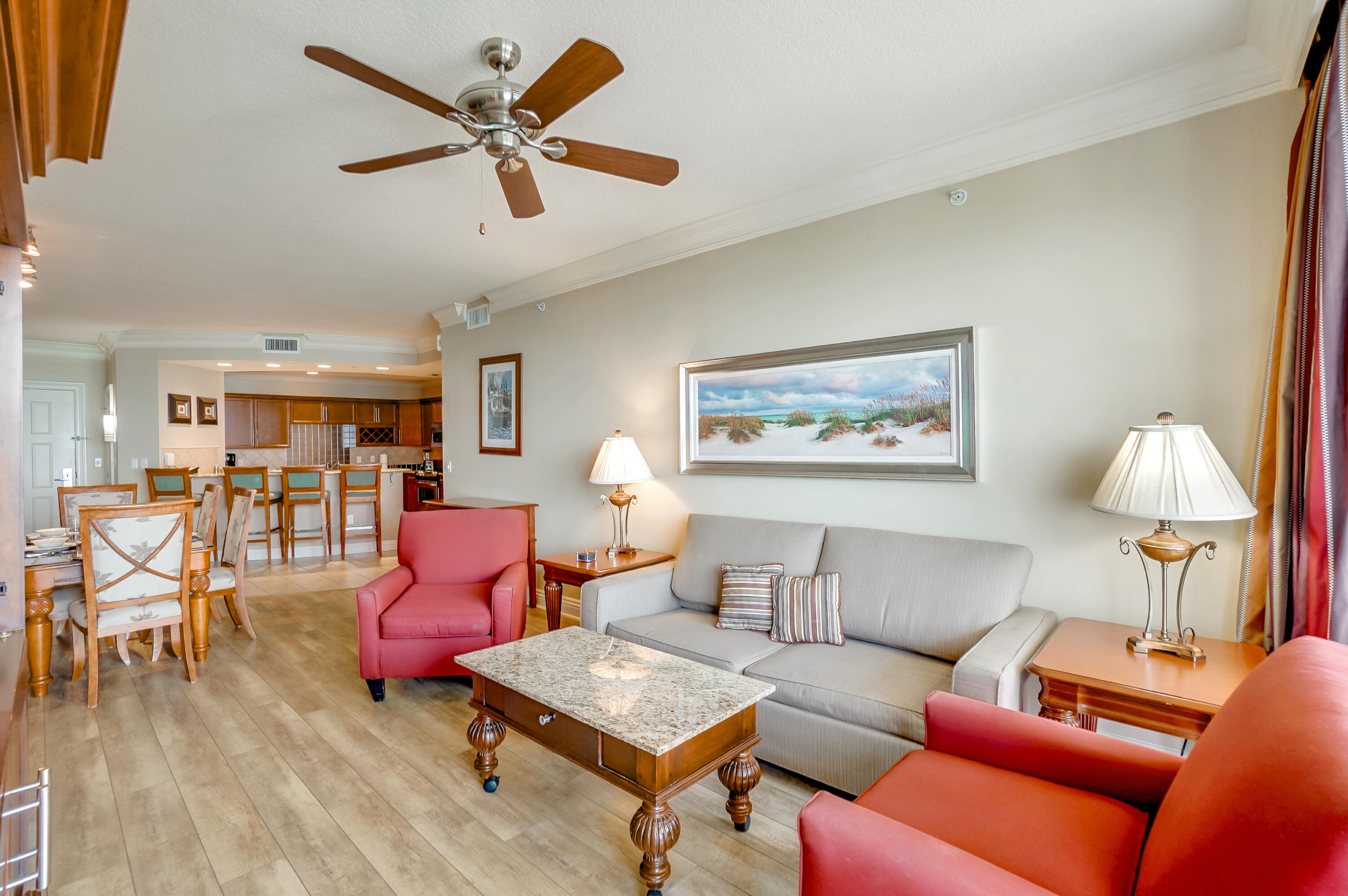 EMERALD GRANDE - Residential