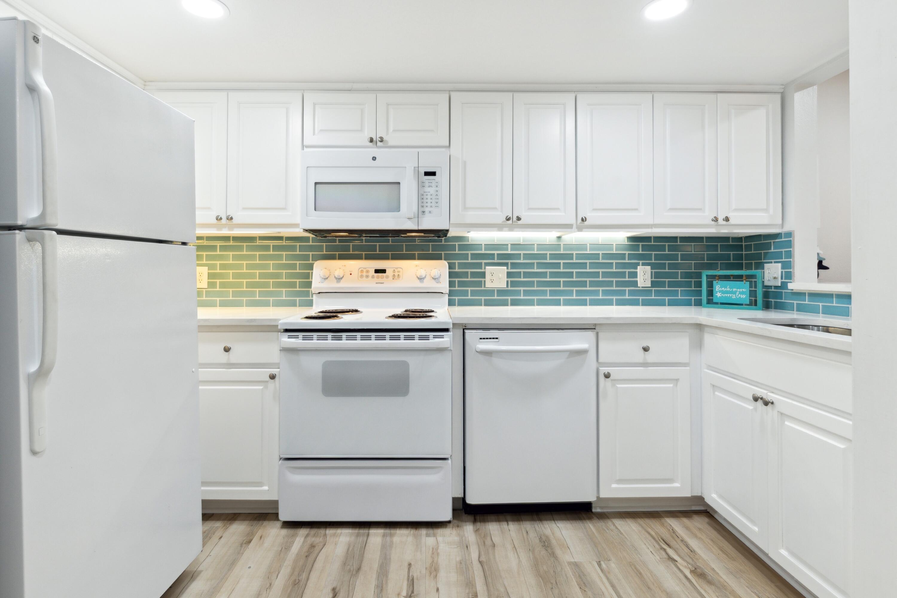 BAYOU VILLAGE CONDO PH 1 - Residential