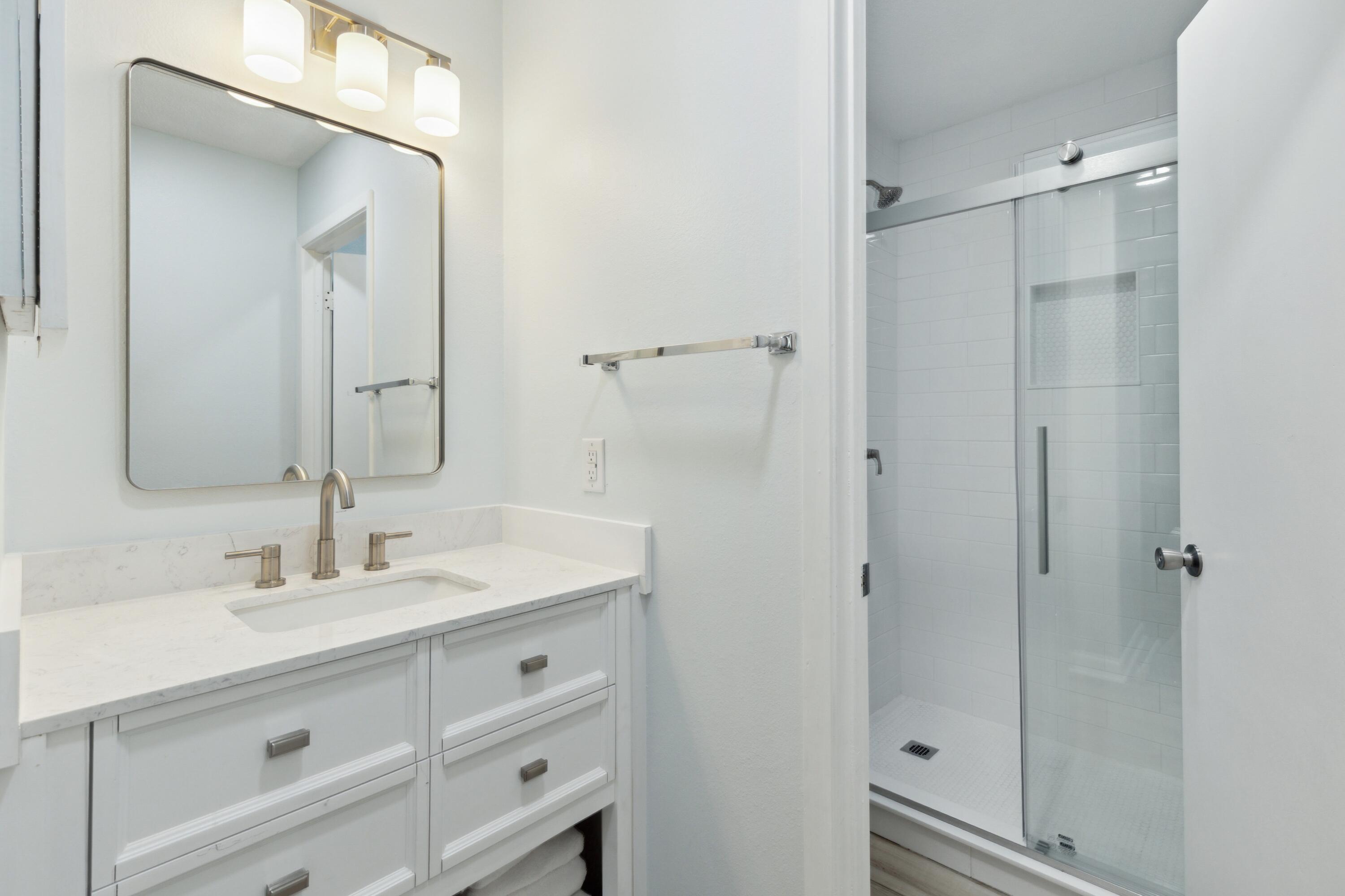 BAYOU VILLAGE CONDO PH 1 - Residential
