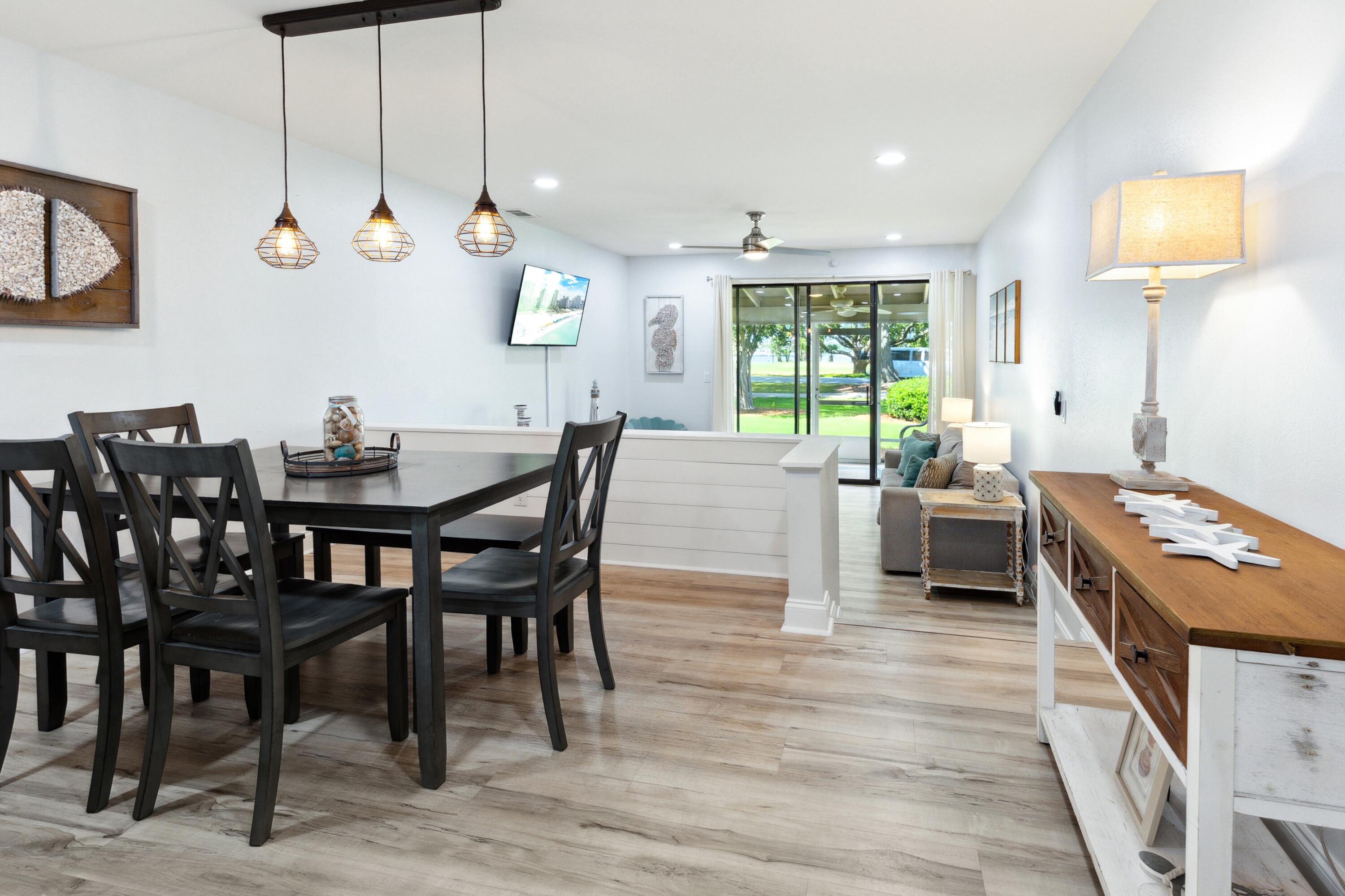 BAYOU VILLAGE CONDO PH 1 - Residential