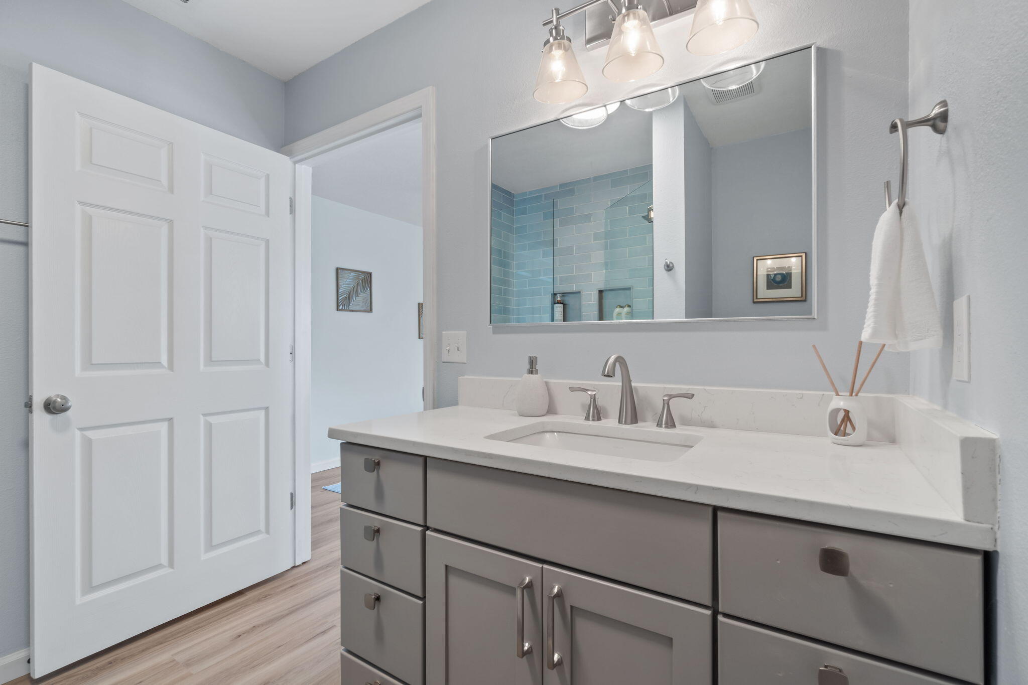 RUM ISLAND CONDOMINIUM - Residential