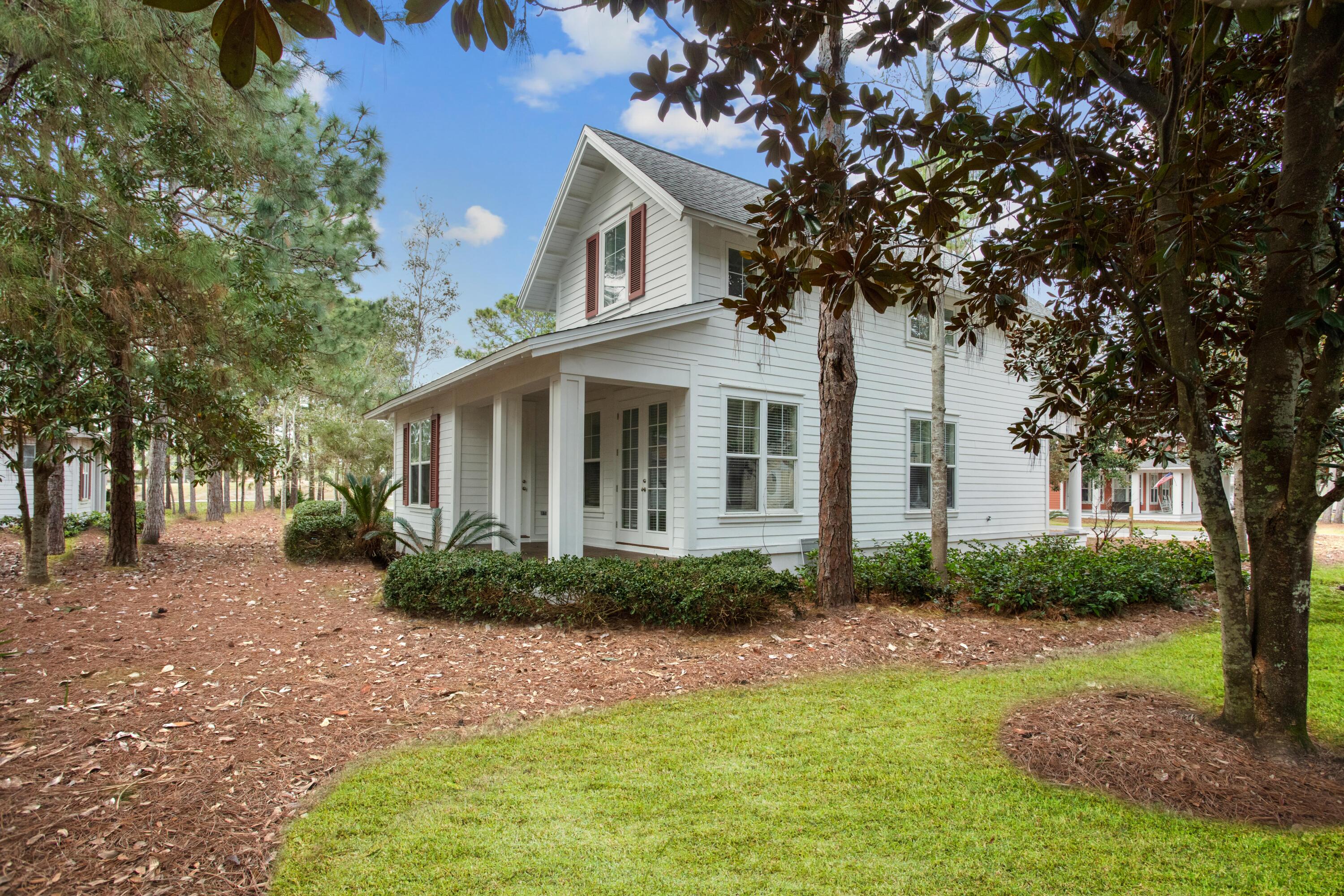 LAUREL GROVE - Residential