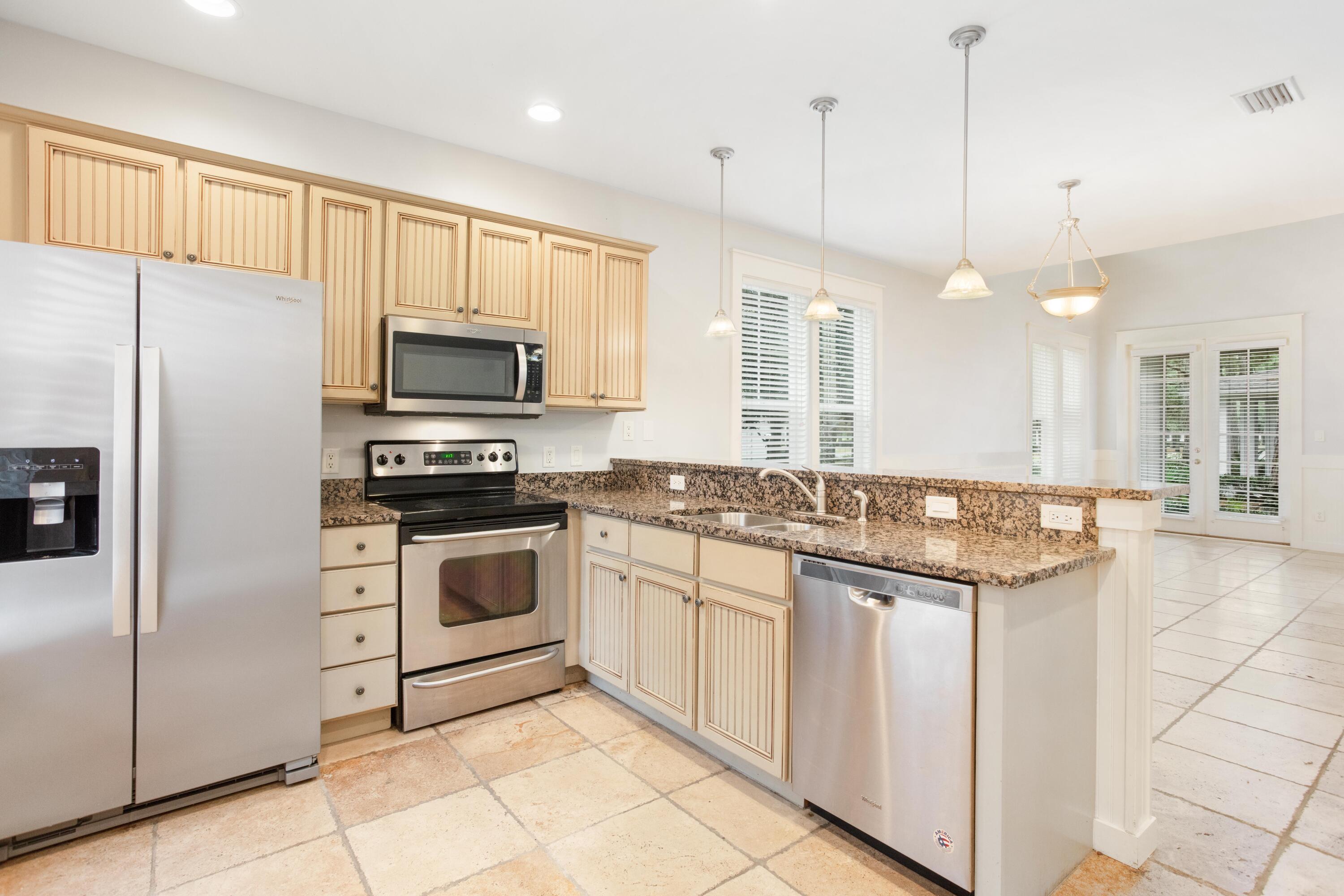 LAUREL GROVE - Residential