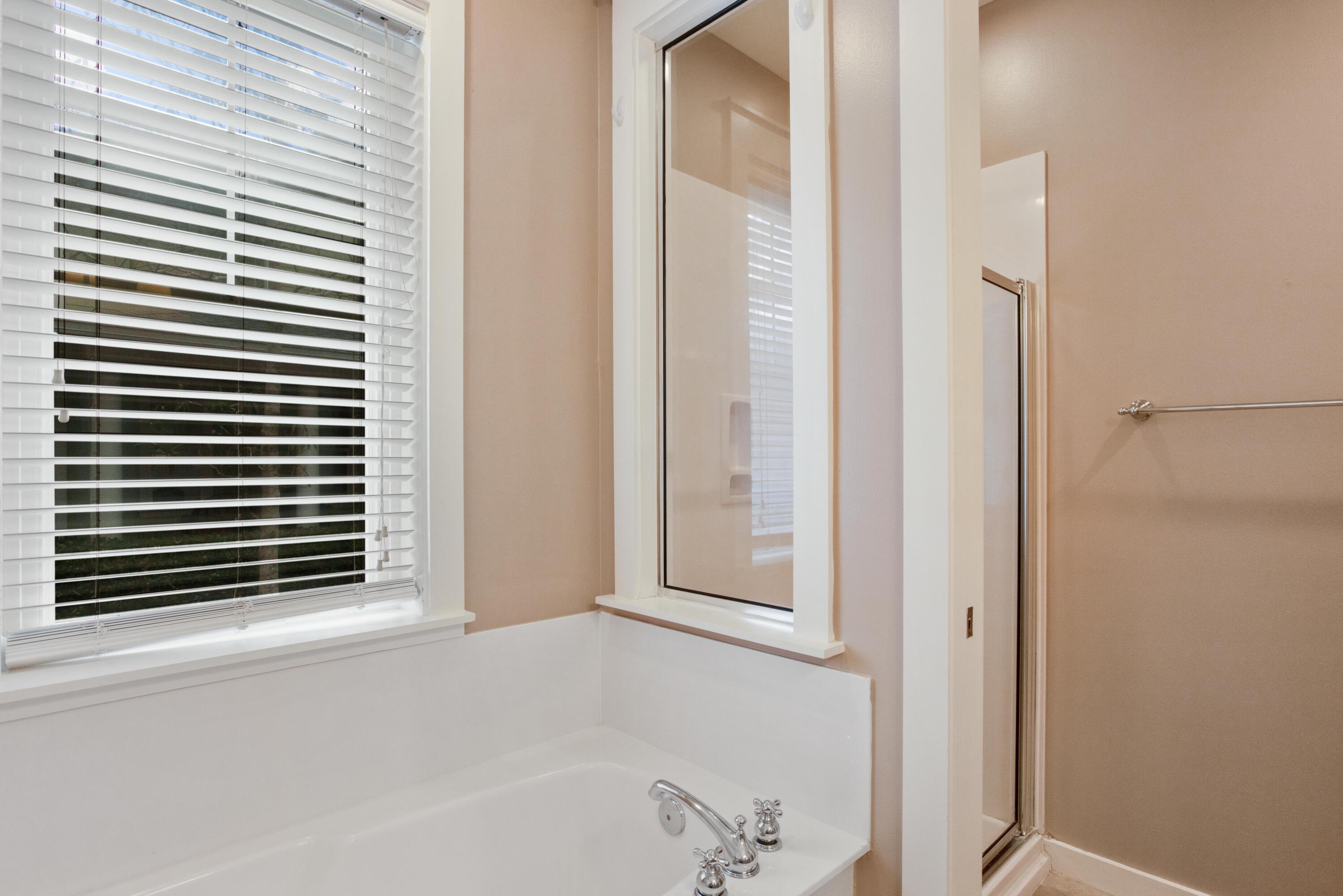 LAUREL GROVE - Residential