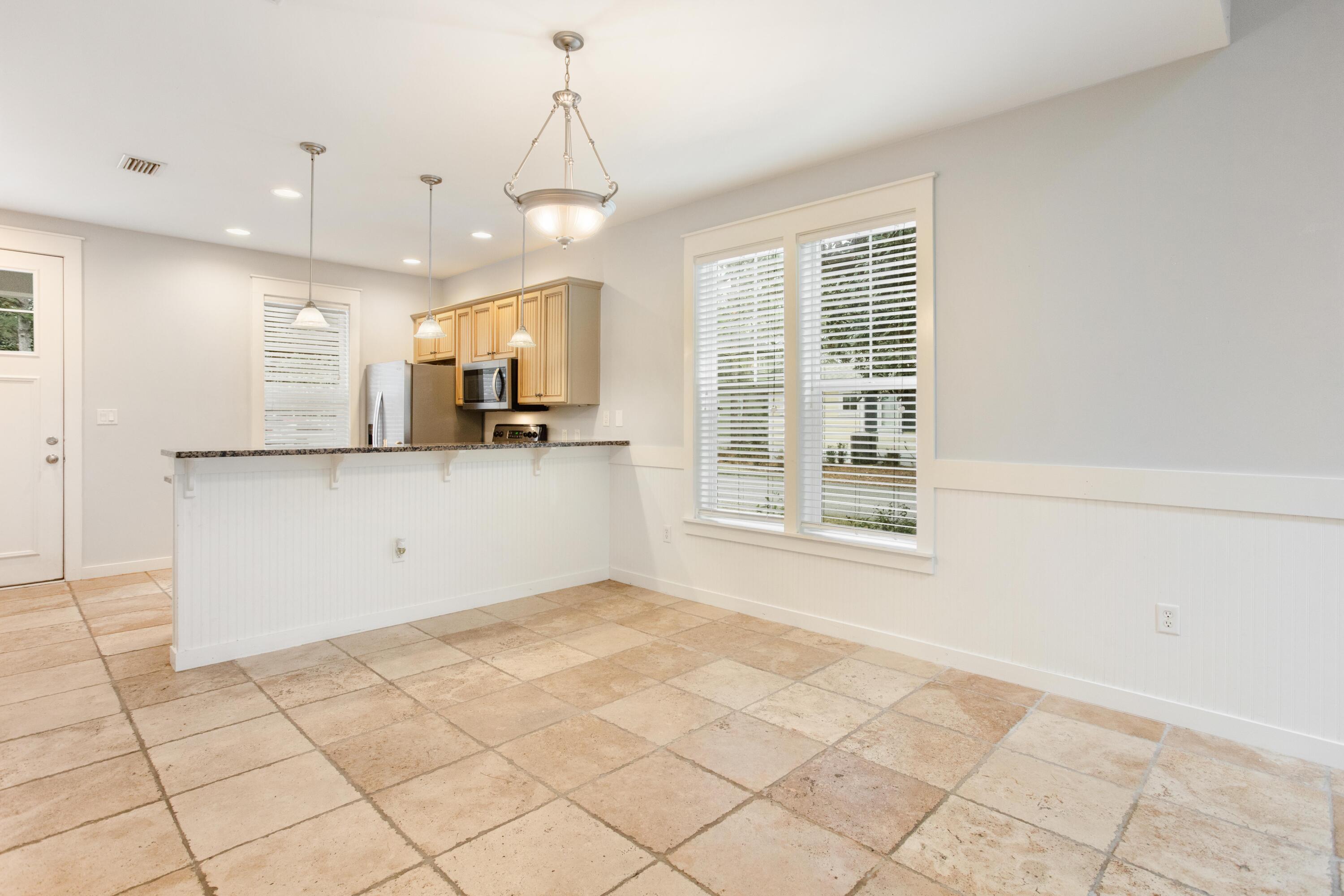 LAUREL GROVE - Residential