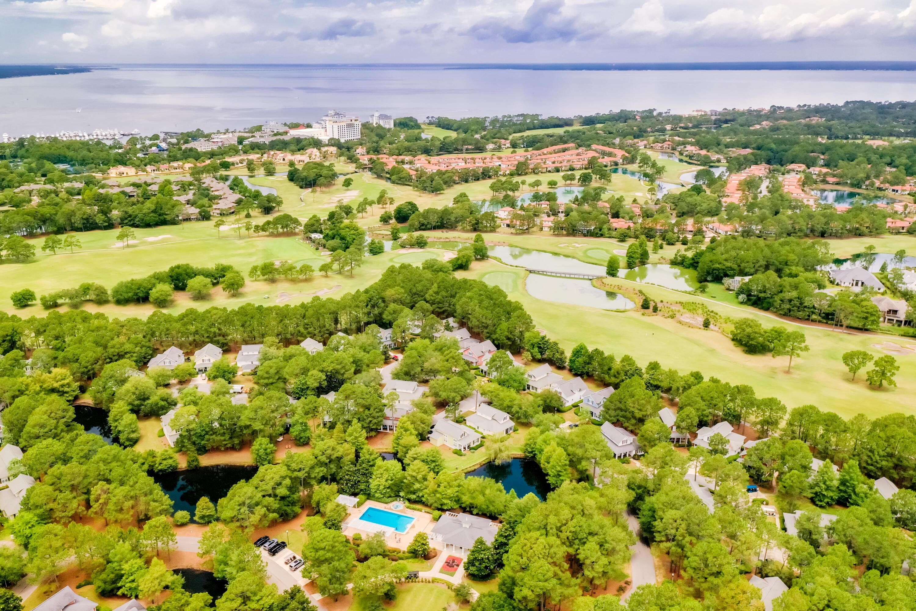 LAUREL GROVE - Residential