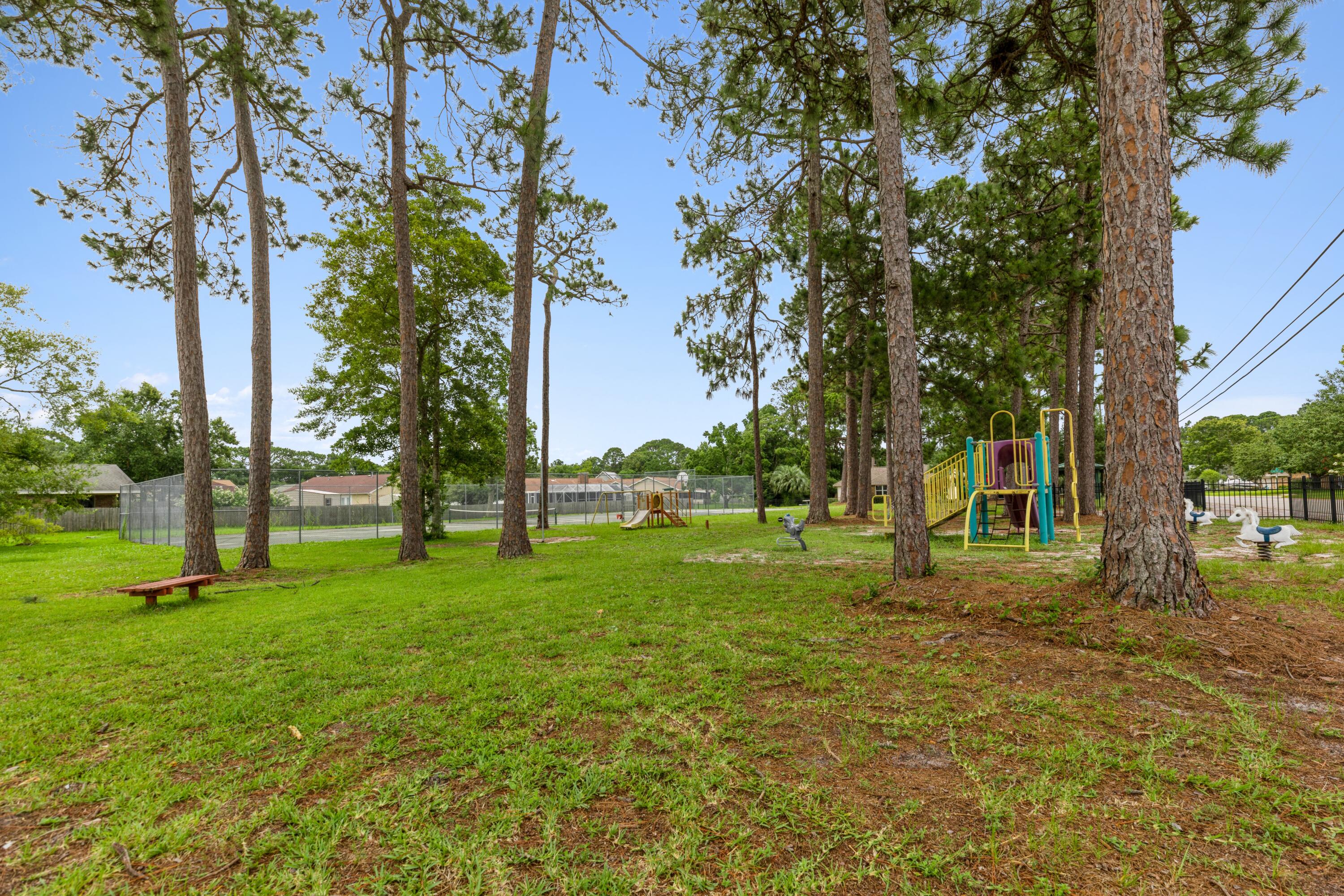 Mary Esther Manor Lot 3 Blk J - Residential