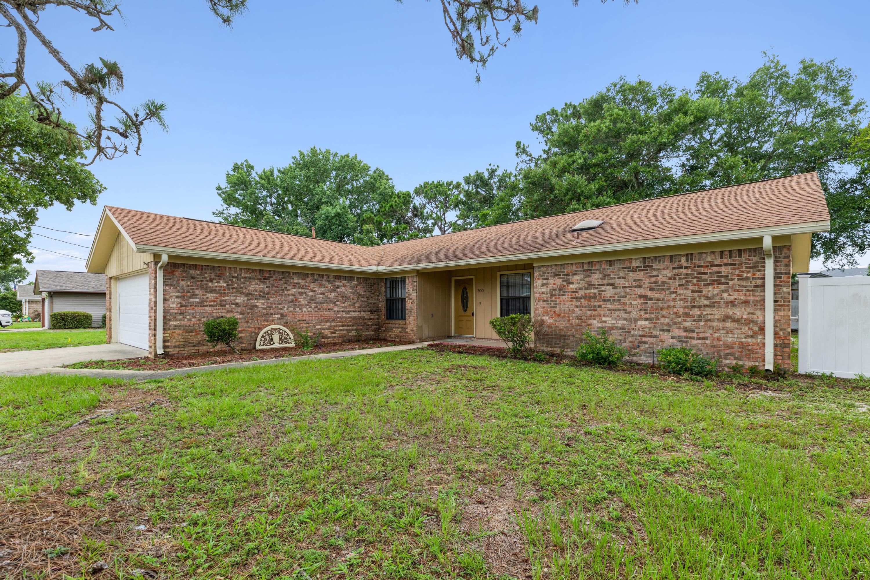 Mary Esther Manor Lot 3 Blk J - Residential