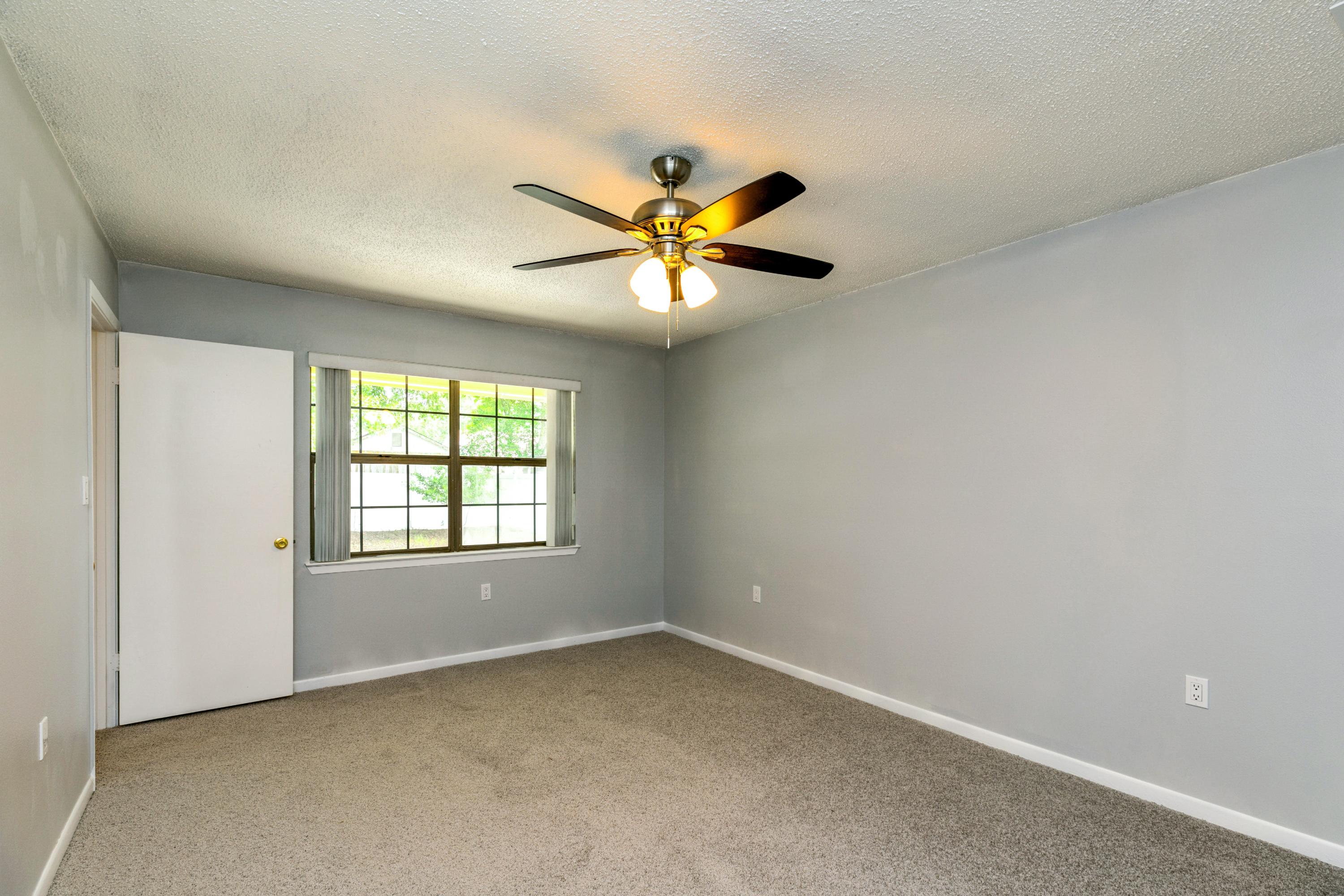 Mary Esther Manor Lot 3 Blk J - Residential