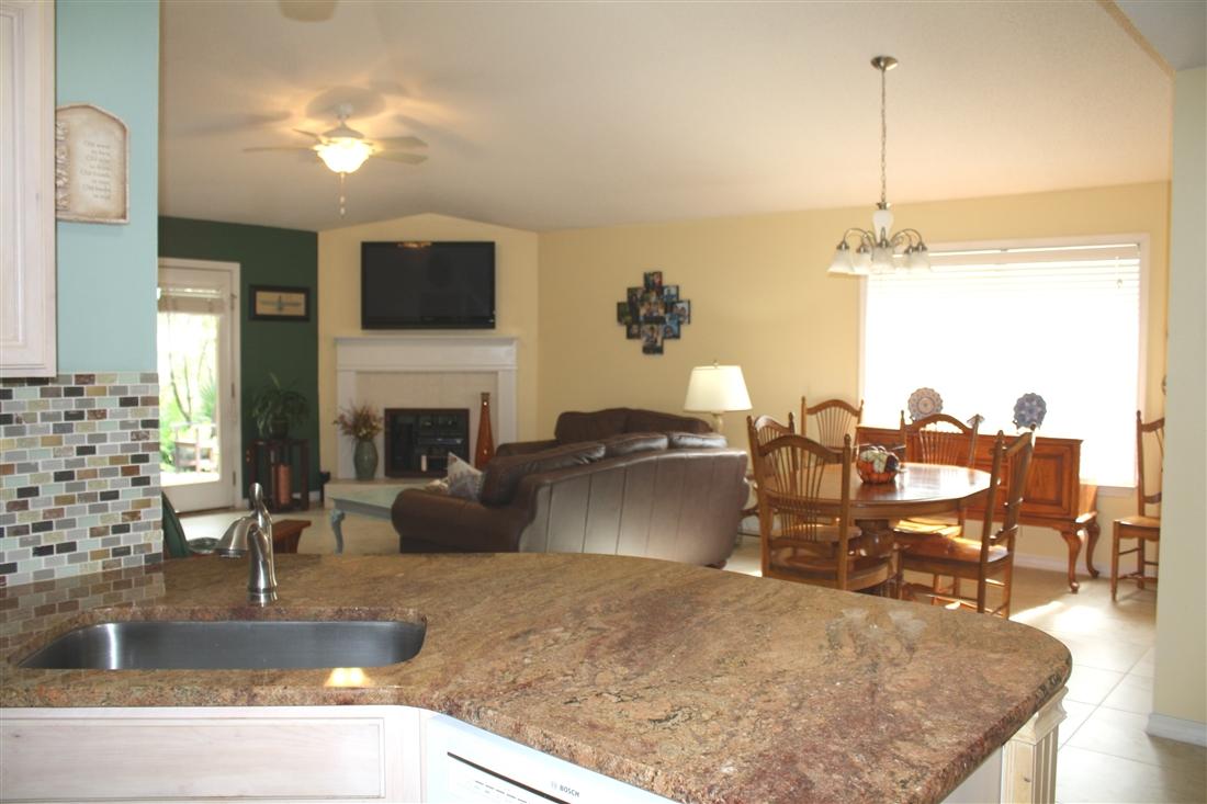 PARADISE RETREAT - Residential