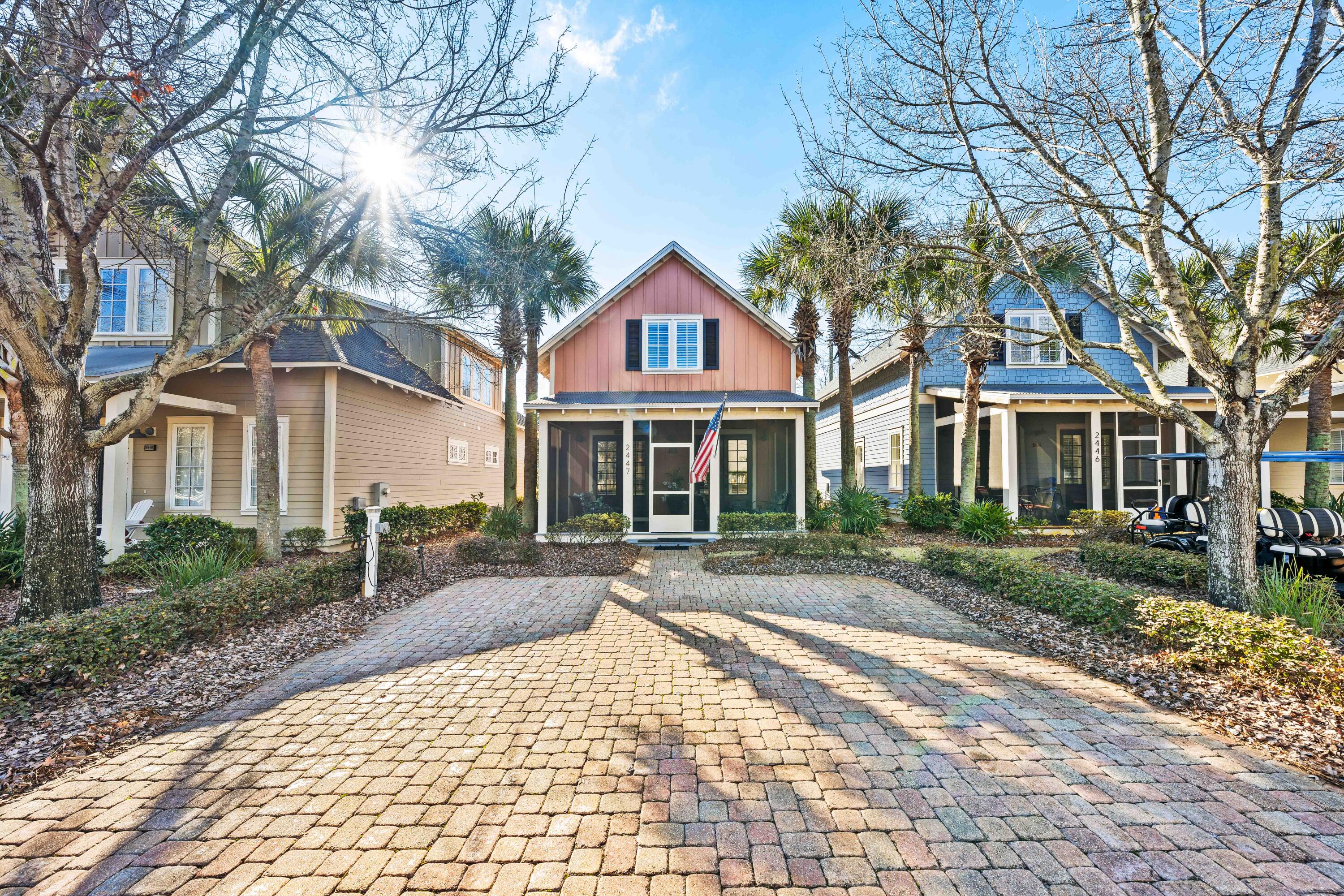 BUNGALOS AT SANDESTIN - Residential