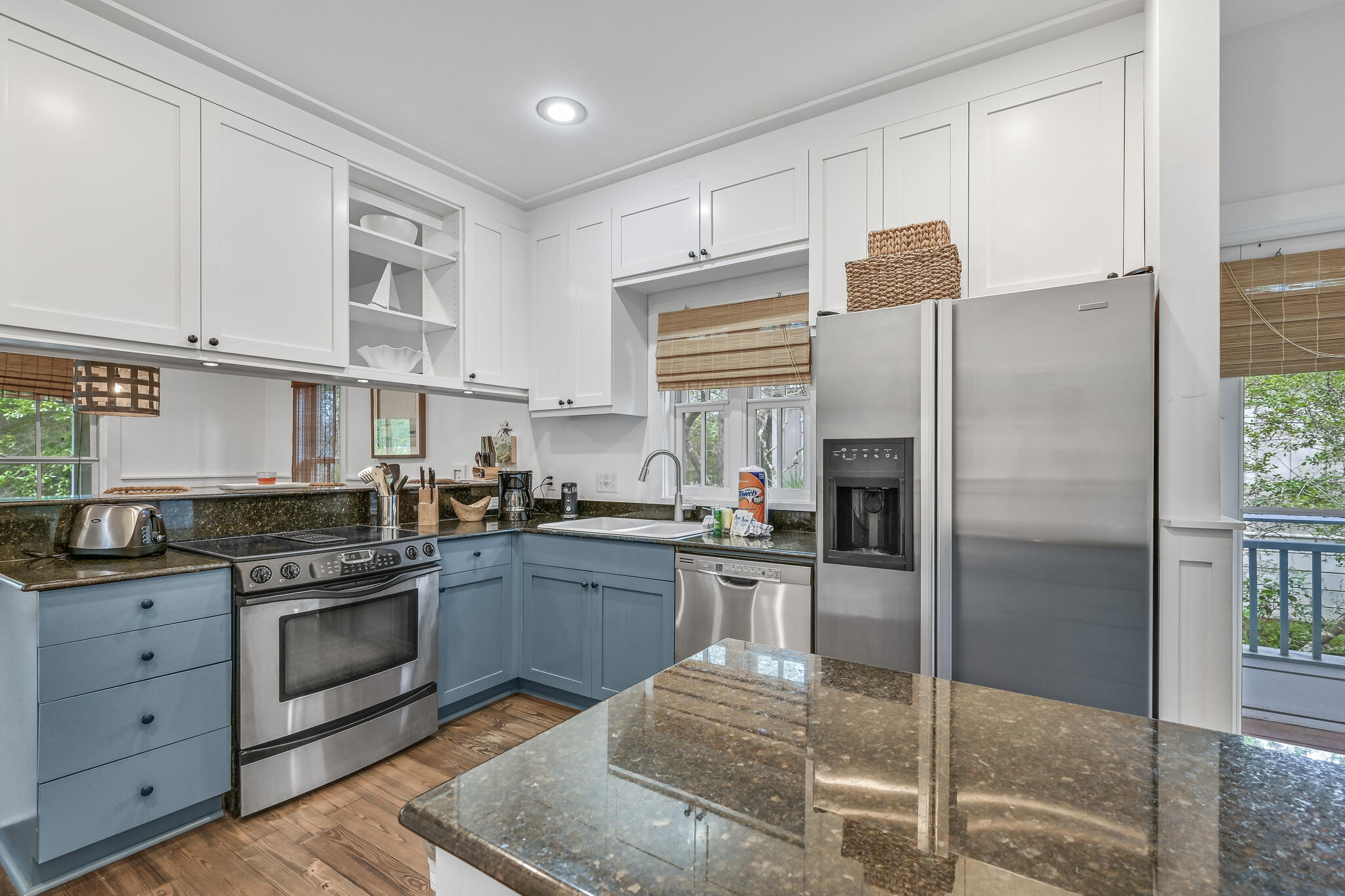 MAGNOLIA COTTAGES - Residential