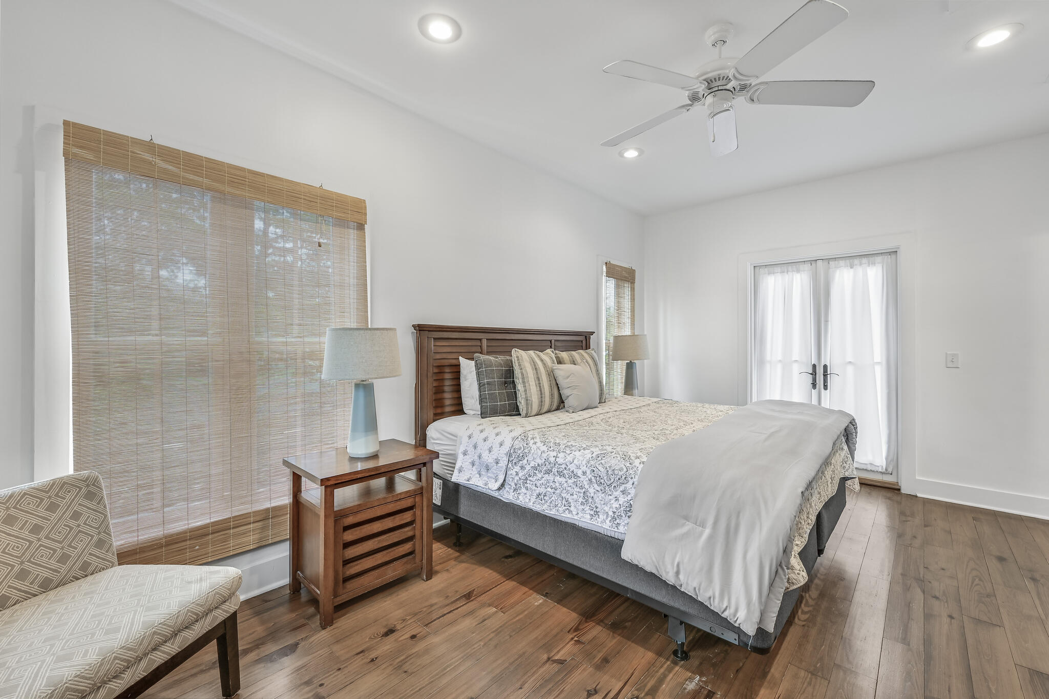 MAGNOLIA COTTAGES - Residential