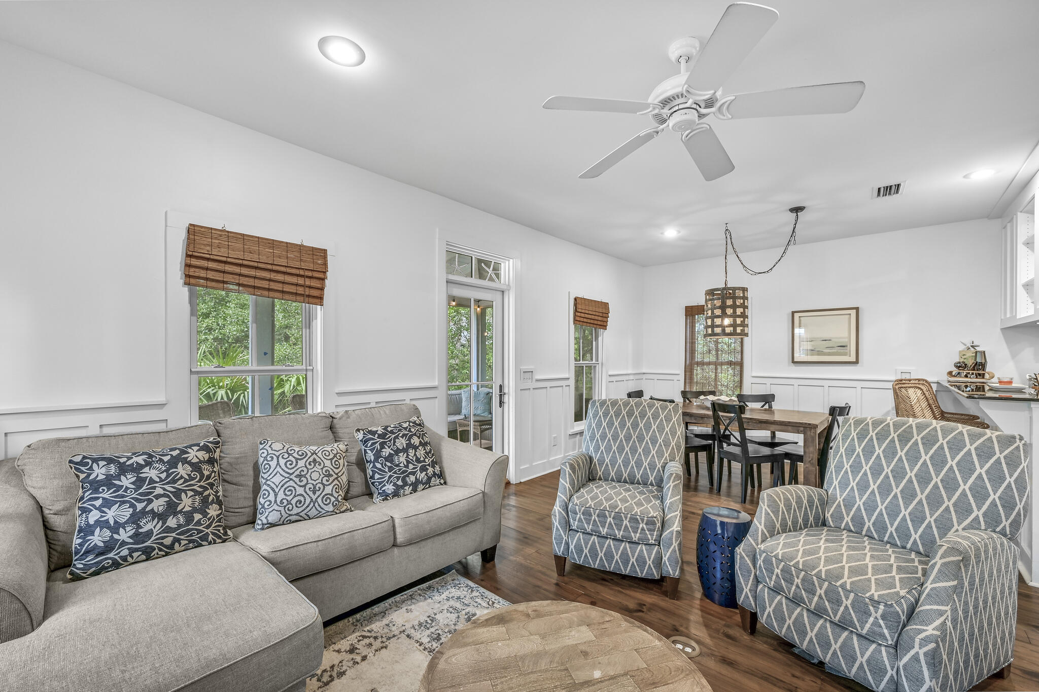 MAGNOLIA COTTAGES - Residential