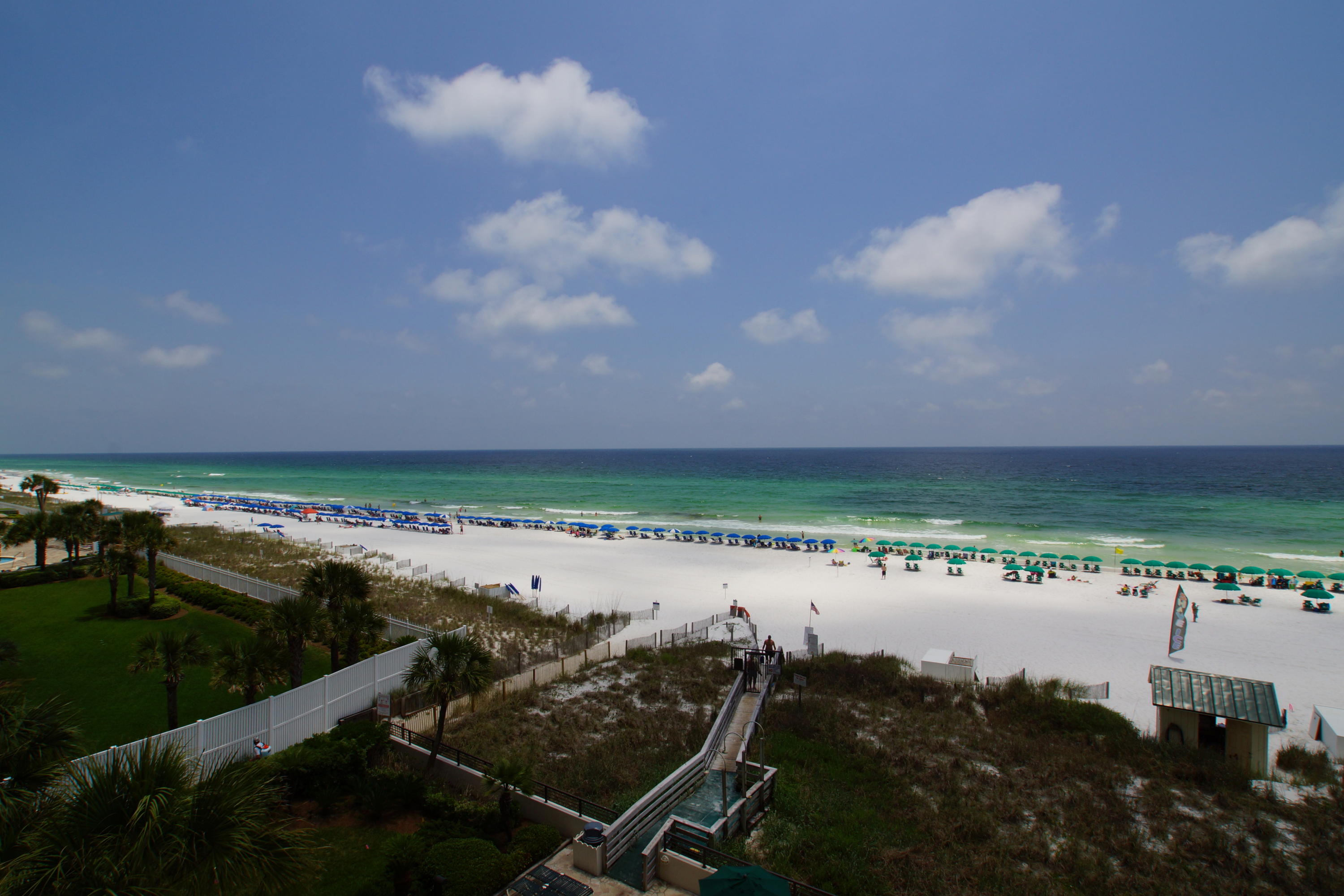 EMERALD TOWERS CONDO - Residential