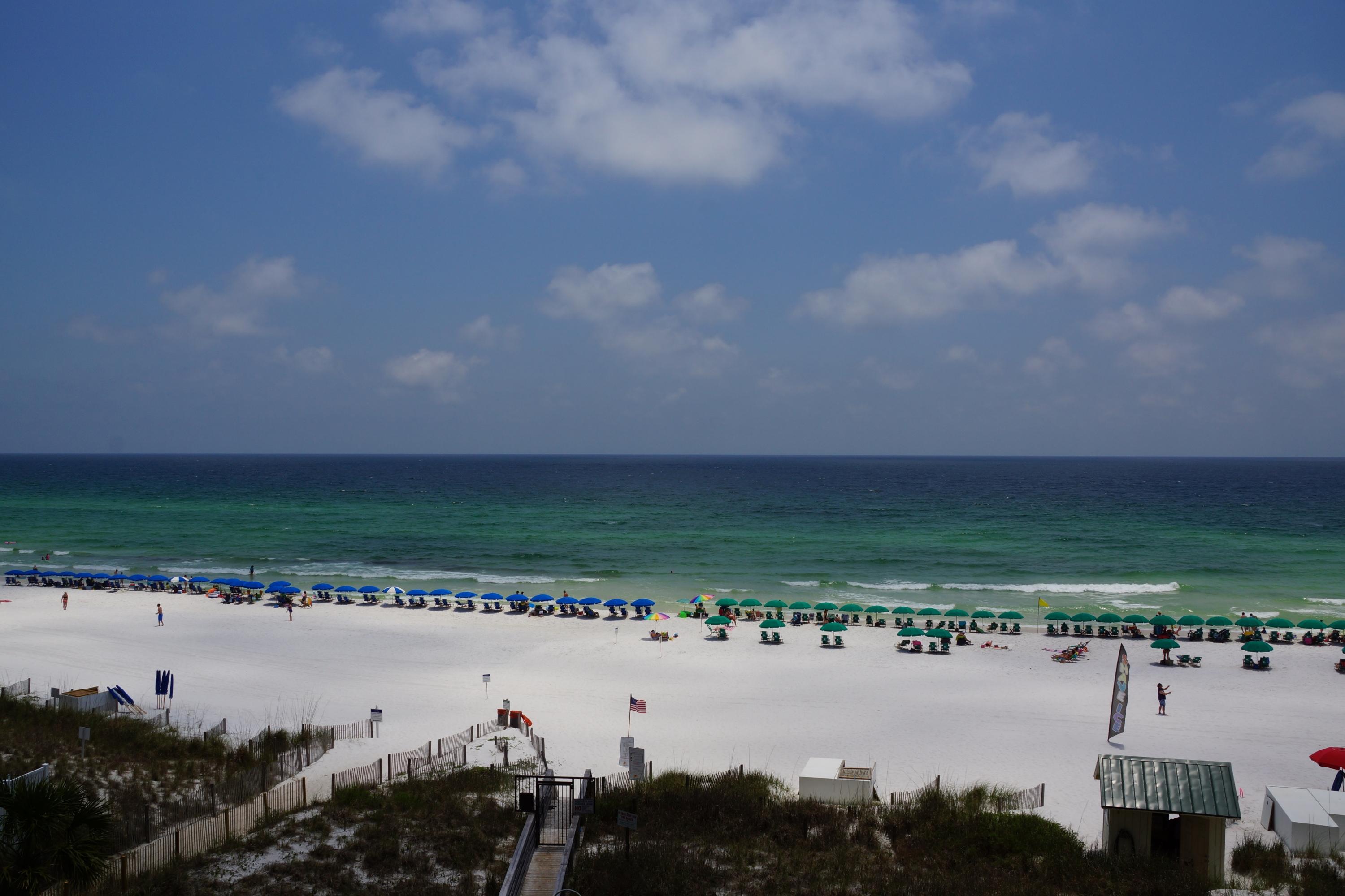 EMERALD TOWERS CONDO - Residential